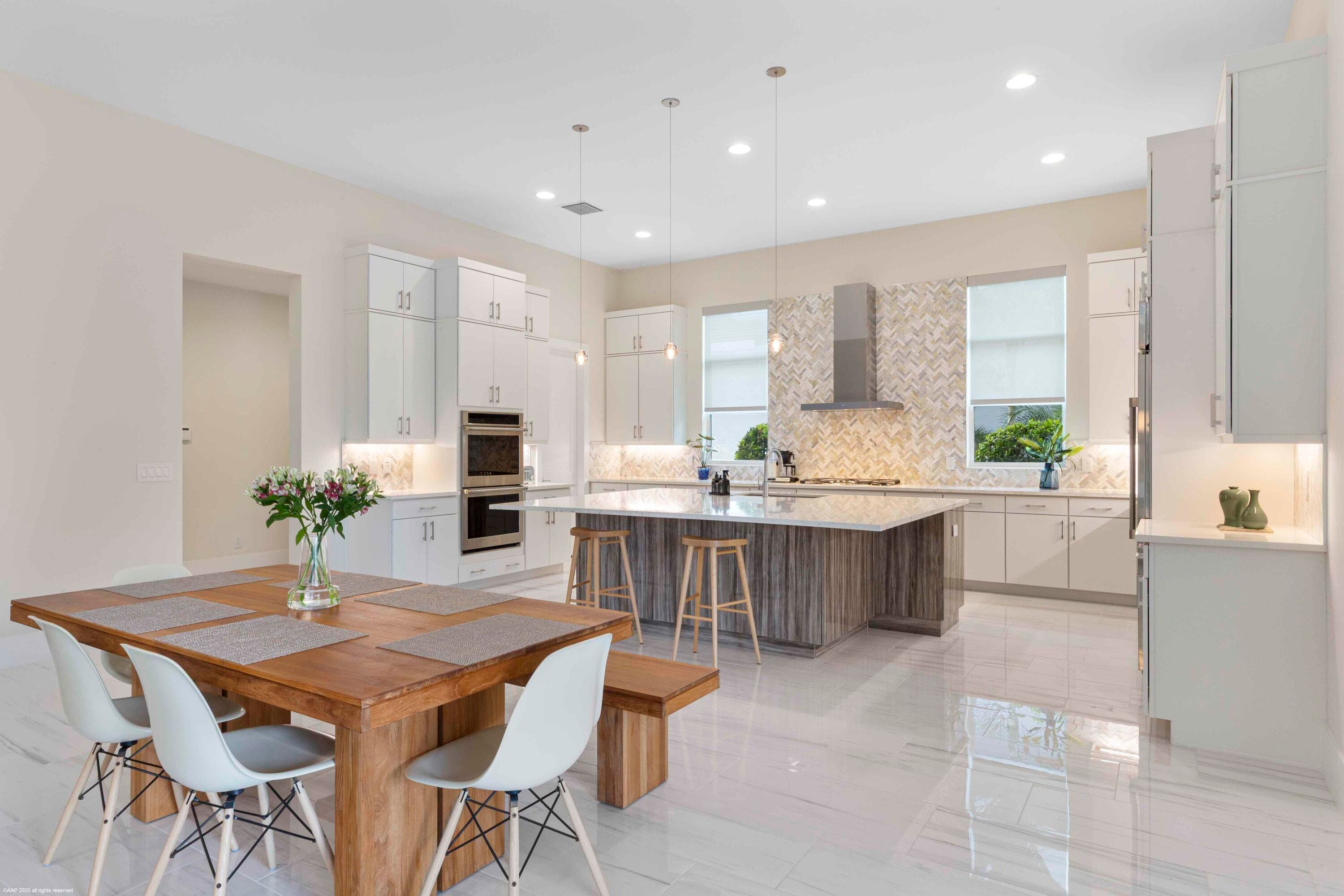 9372 Coral Isles Circle, Palm Beach Gardens, FL 33412 — photo 11 of 60