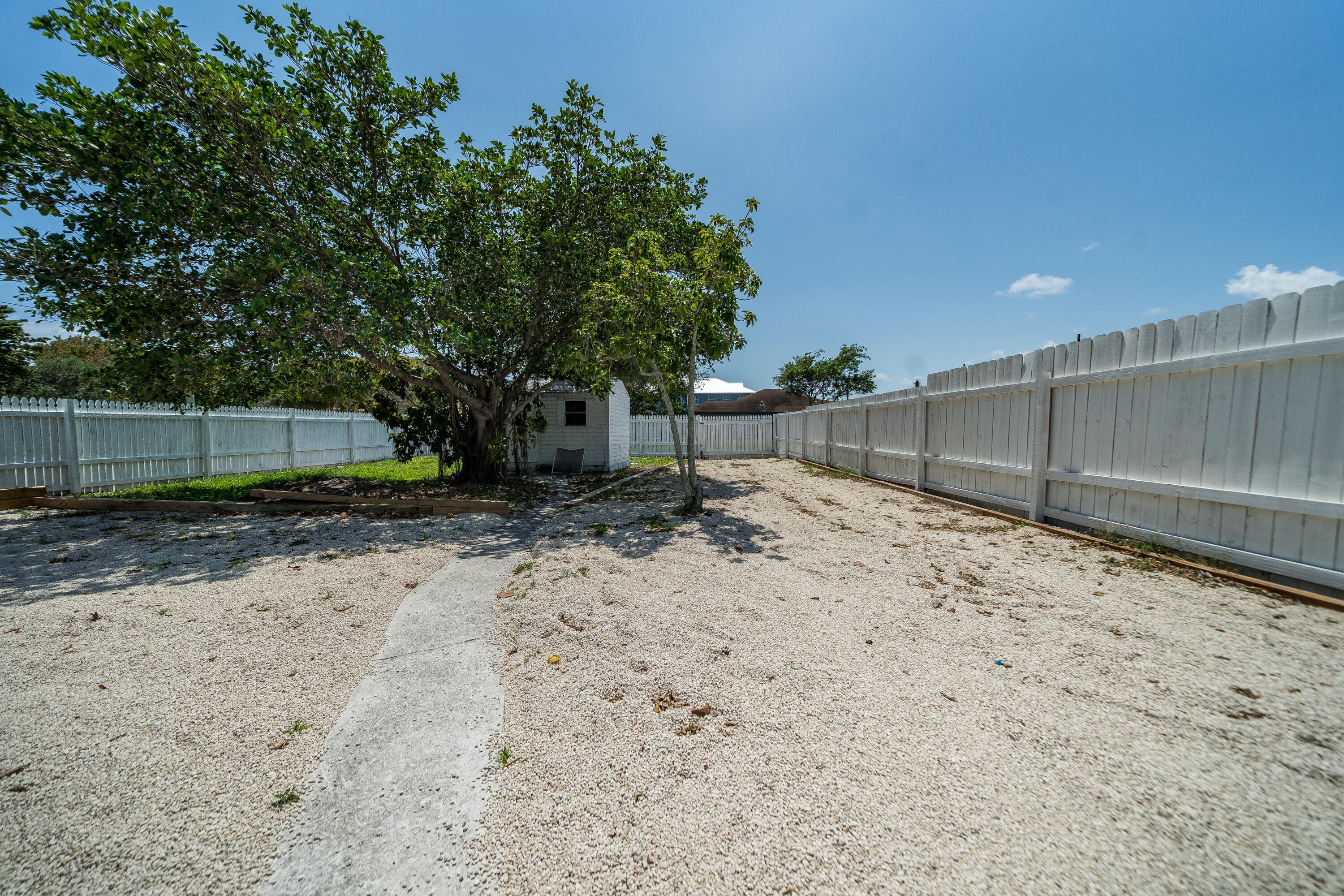 602 NW 1st Street, Delray Beach, FL 33444 — photo 25 of 29