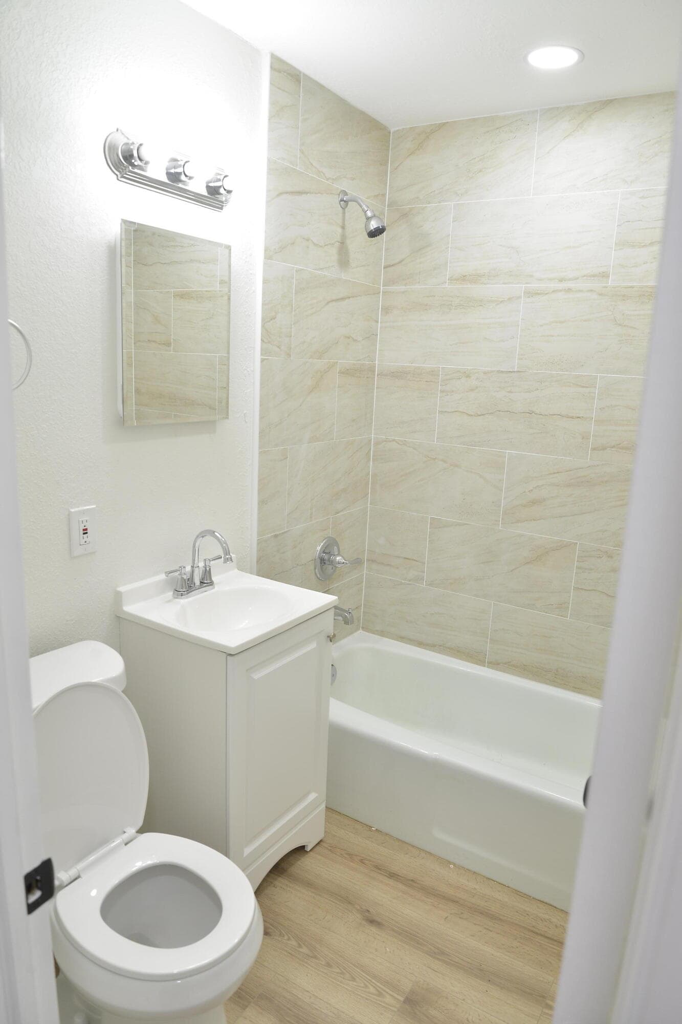 3005 Tennessee Avenue, Fort Pierce, FL 34947 — photo 9 of 20