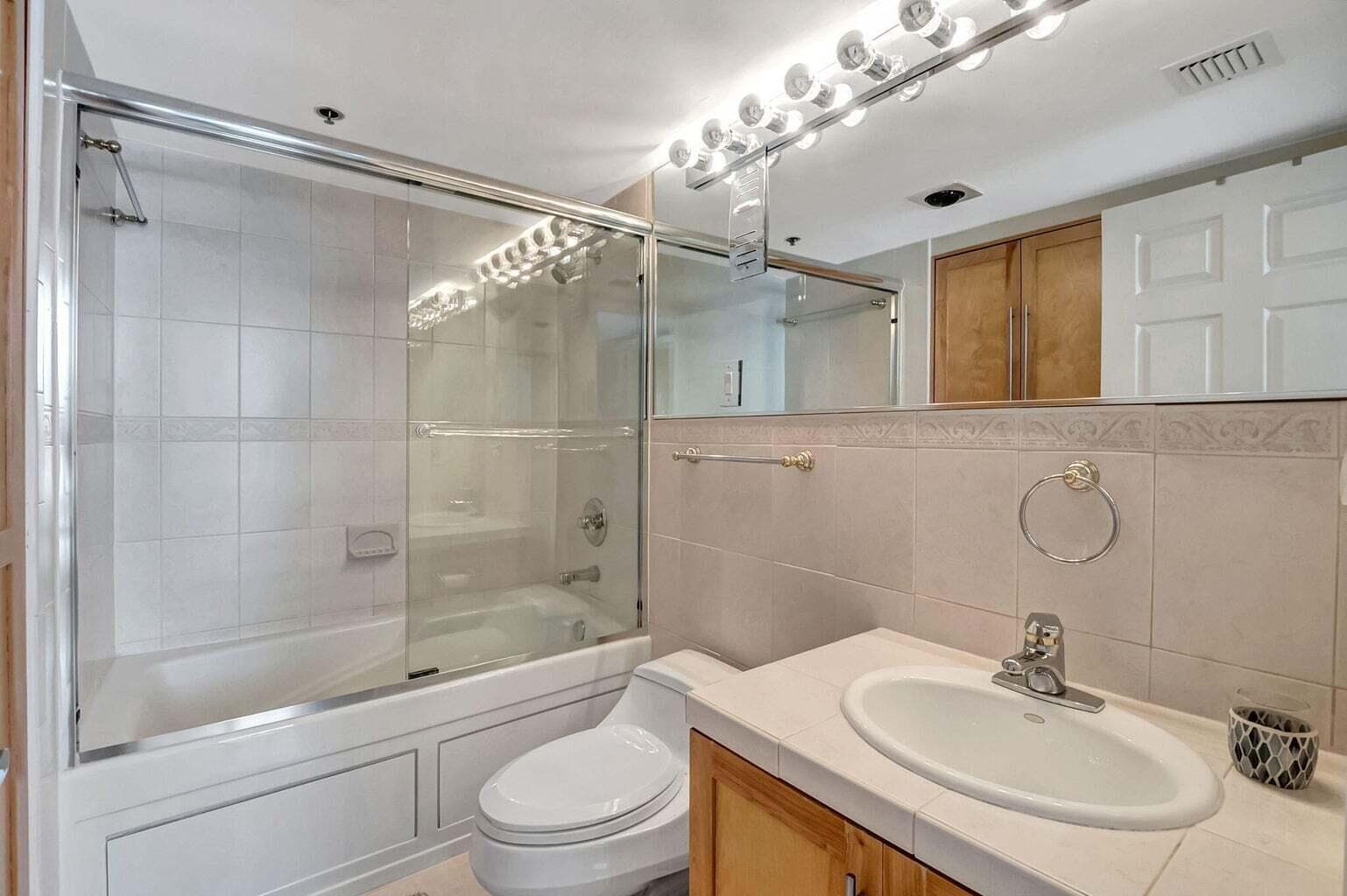 2707 N Ocean Boulevard D205, Boca Raton, FL 33431 — photo 29 of 51