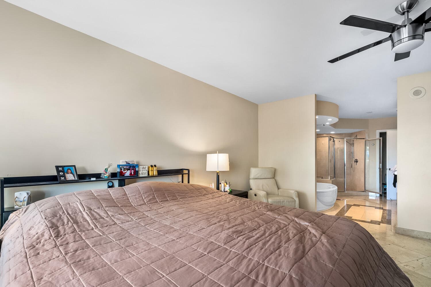 18911 Collins Avenue 506, Sunny Isles Beach, FL 33160 — photo 34 of 89