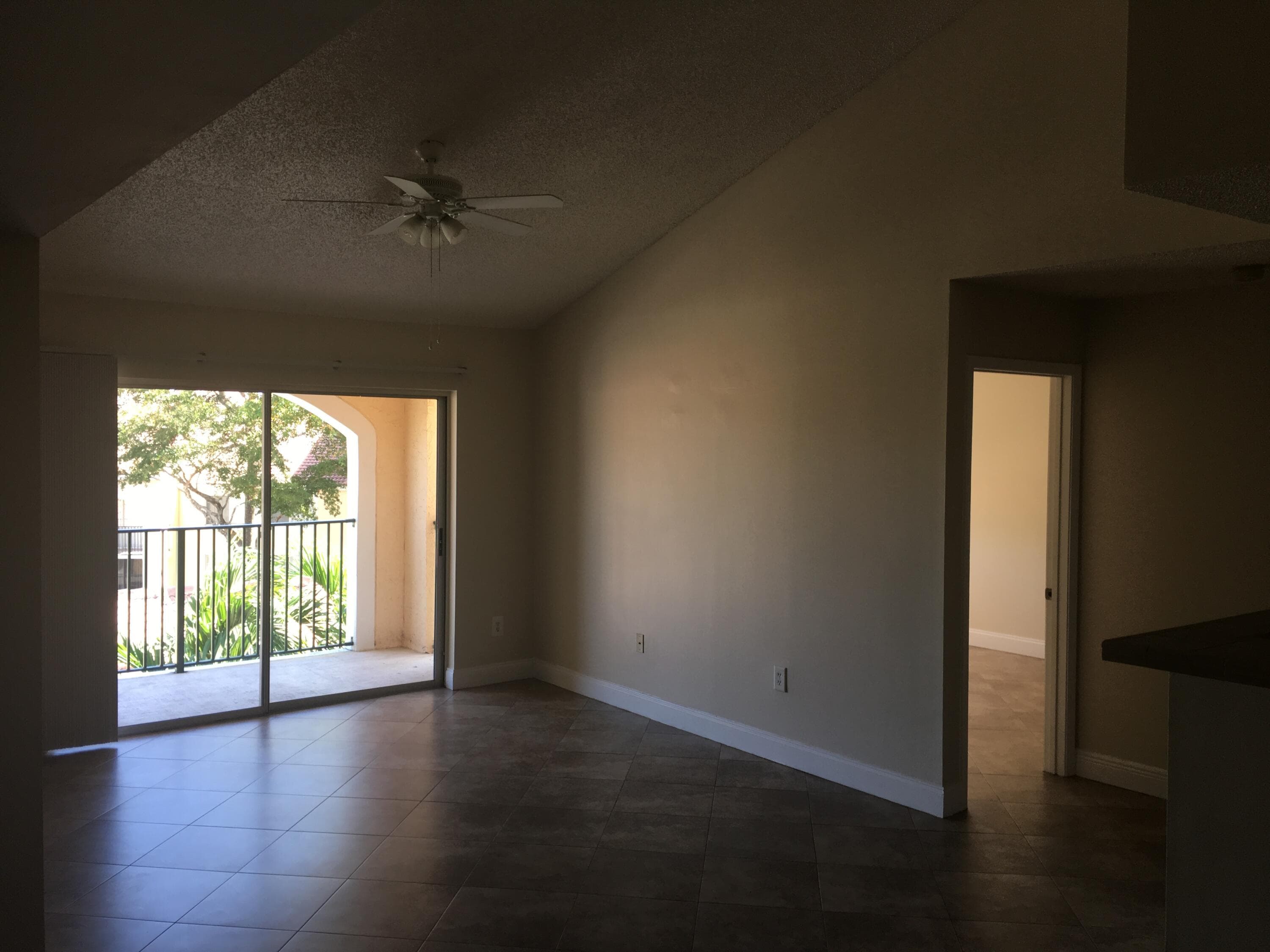 1721 Village 303 Boulevard 303, West Palm Beach, FL 33409 — photo 4 of 13