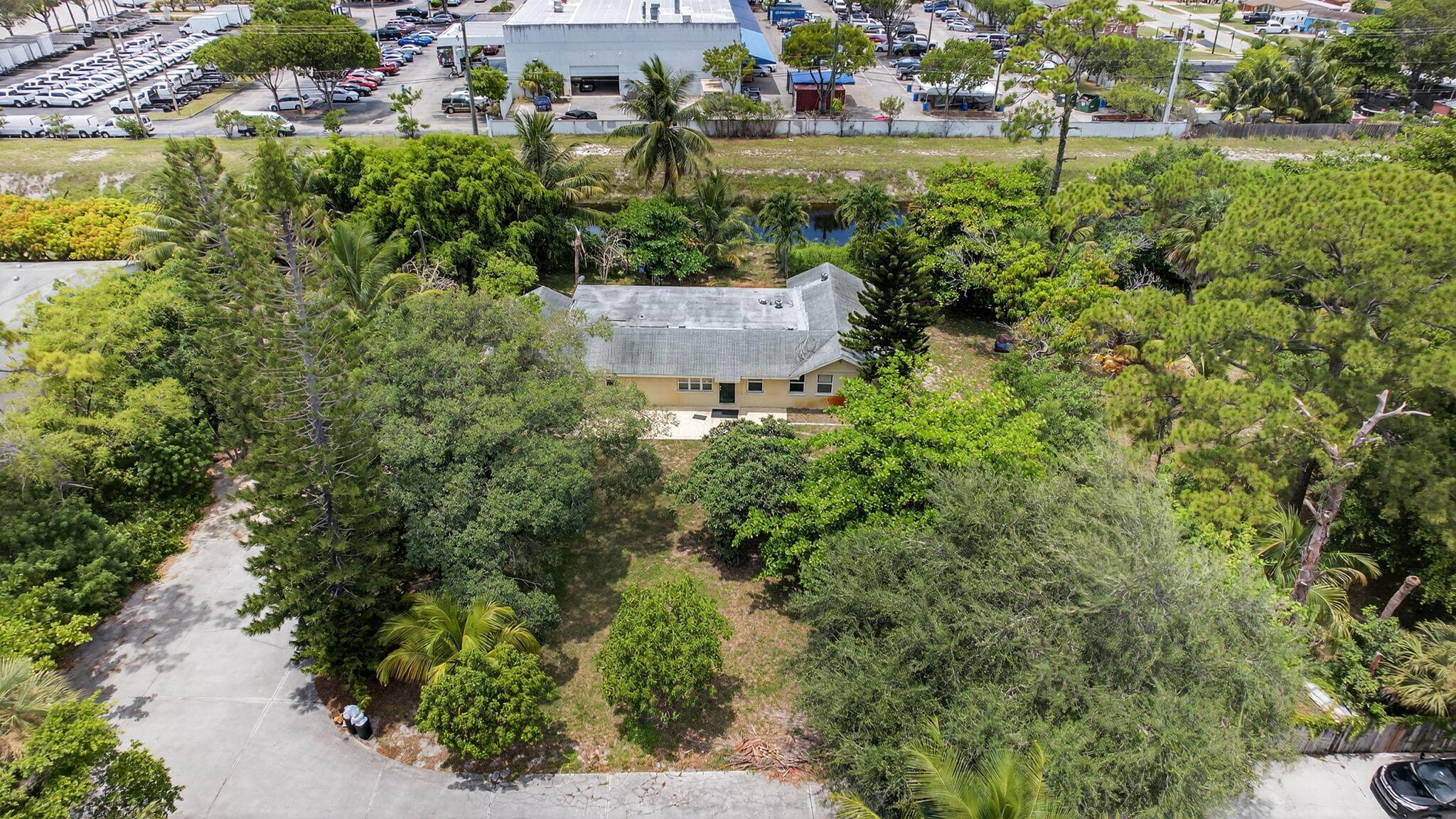 129 Fleming Avenue, Greenacres, FL 33463 — photo 14 of 37
