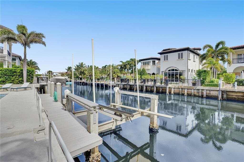 1033 Brooks Lane, Delray Beach, FL 33483 — photo 2 of 20