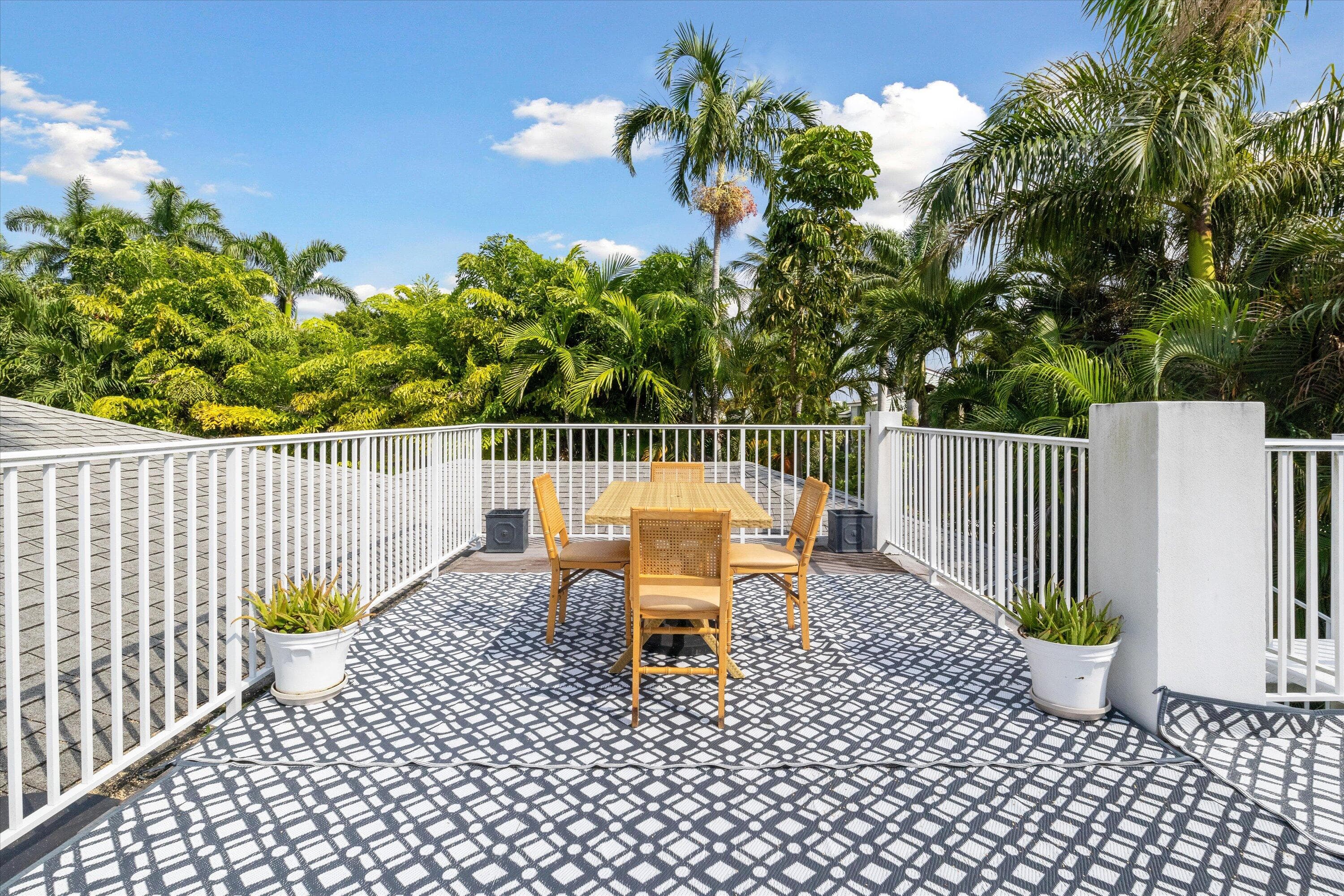 202 32nd Street, West Palm Beach, FL 33407 — photo 11 of 44