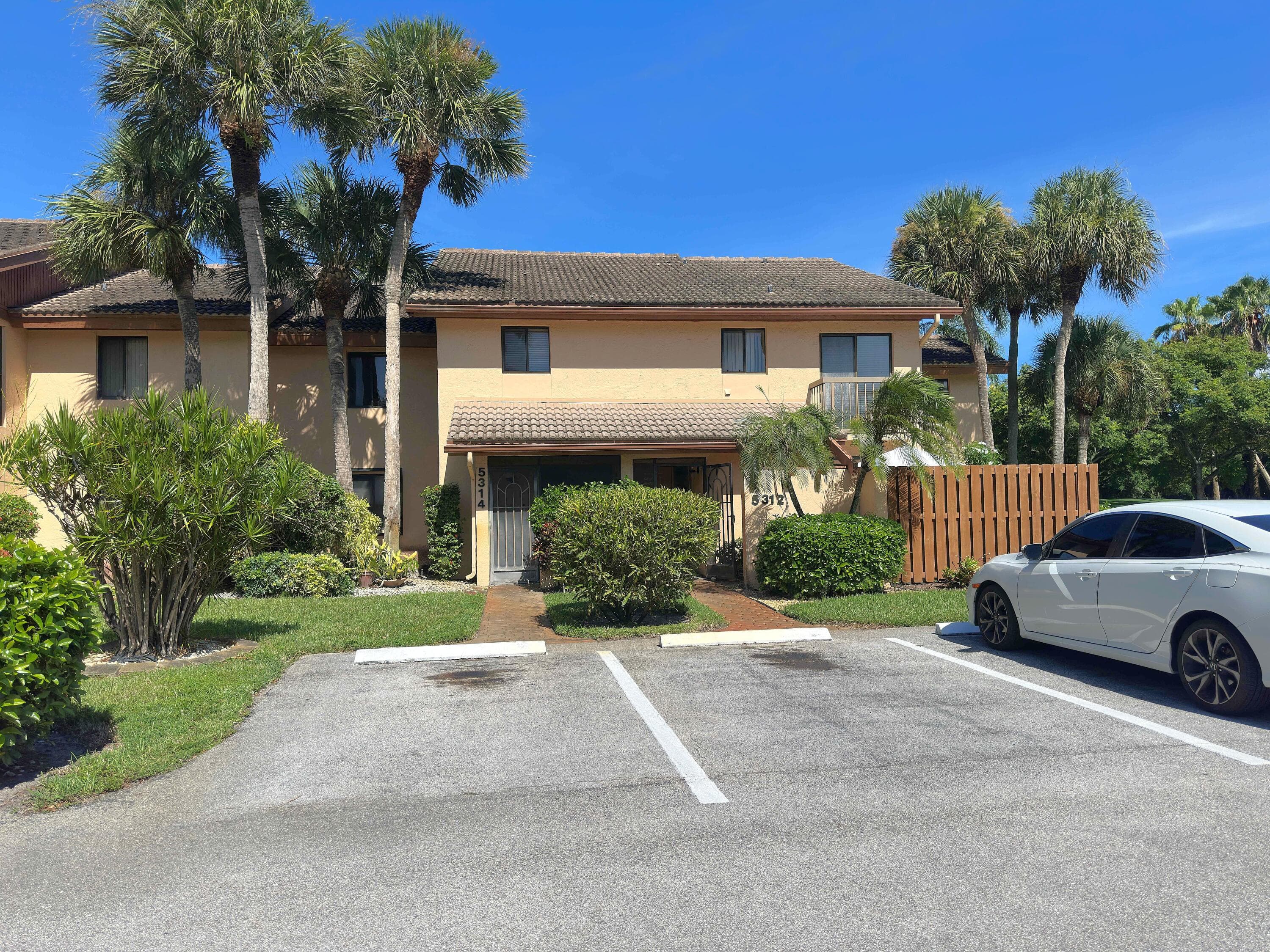 5314 Fountains Drive S, Lake Worth, FL 33467 — photo 2 of 30