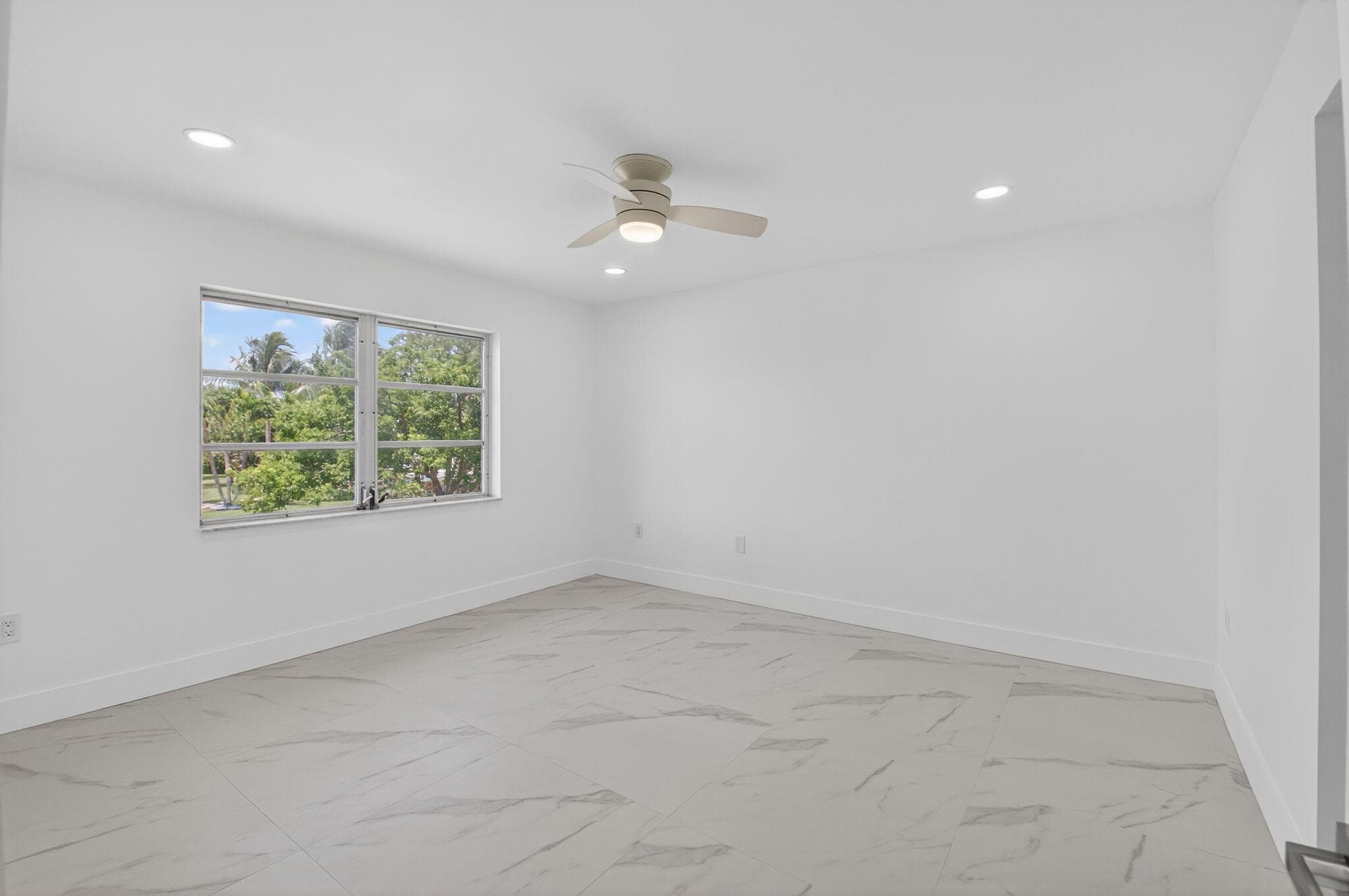9886 Marina Boulevard 622, Boca Raton, FL 33428 — photo 12 of 31