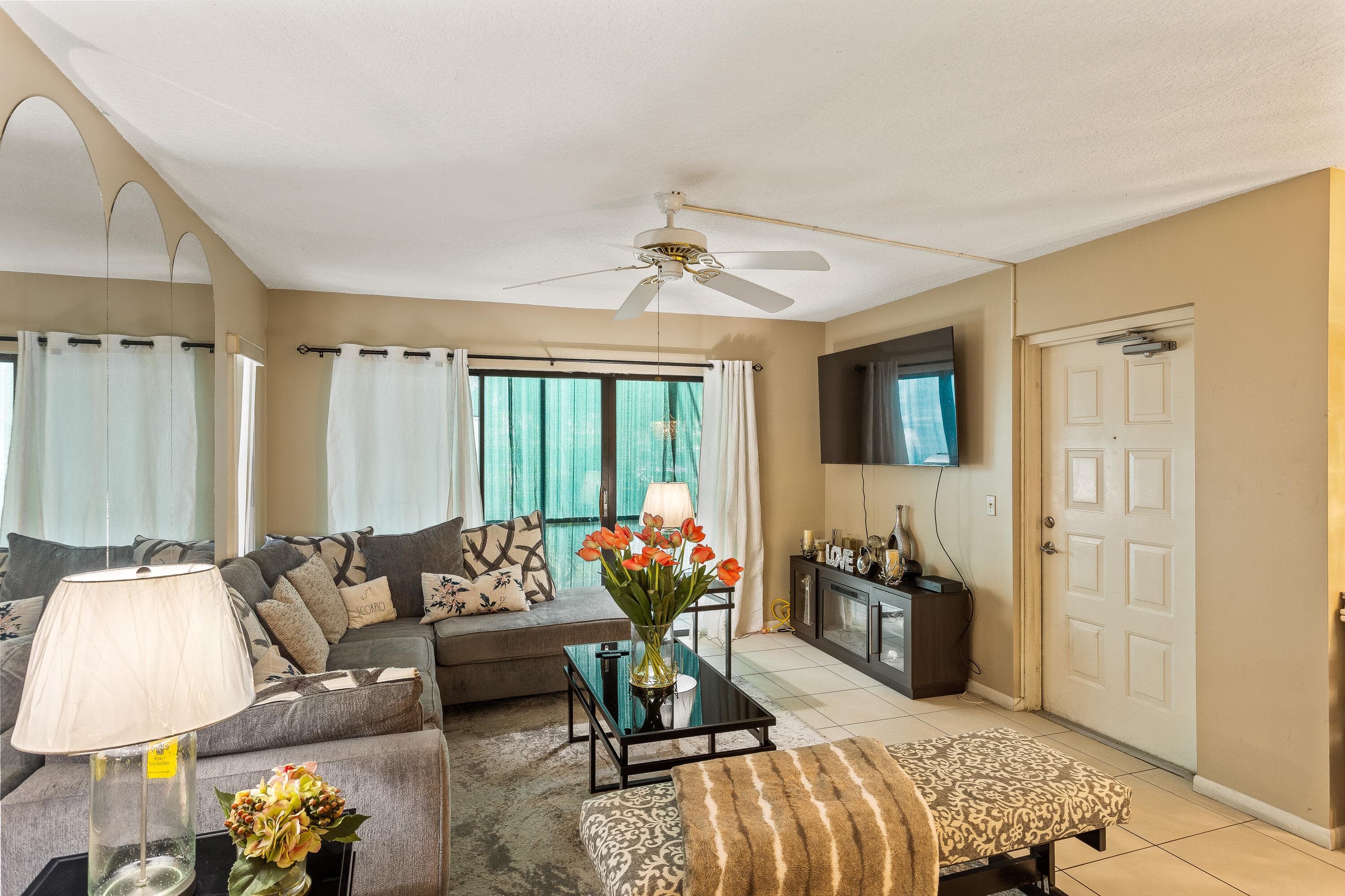 1102 Green Pine Boulevard H1, West Palm Beach, FL 33409 — photo 6 of 21