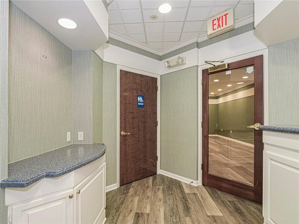 3755 7th Terrace 303 ''Suites'', Vero Beach, FL 32960 — photo 23 of 36