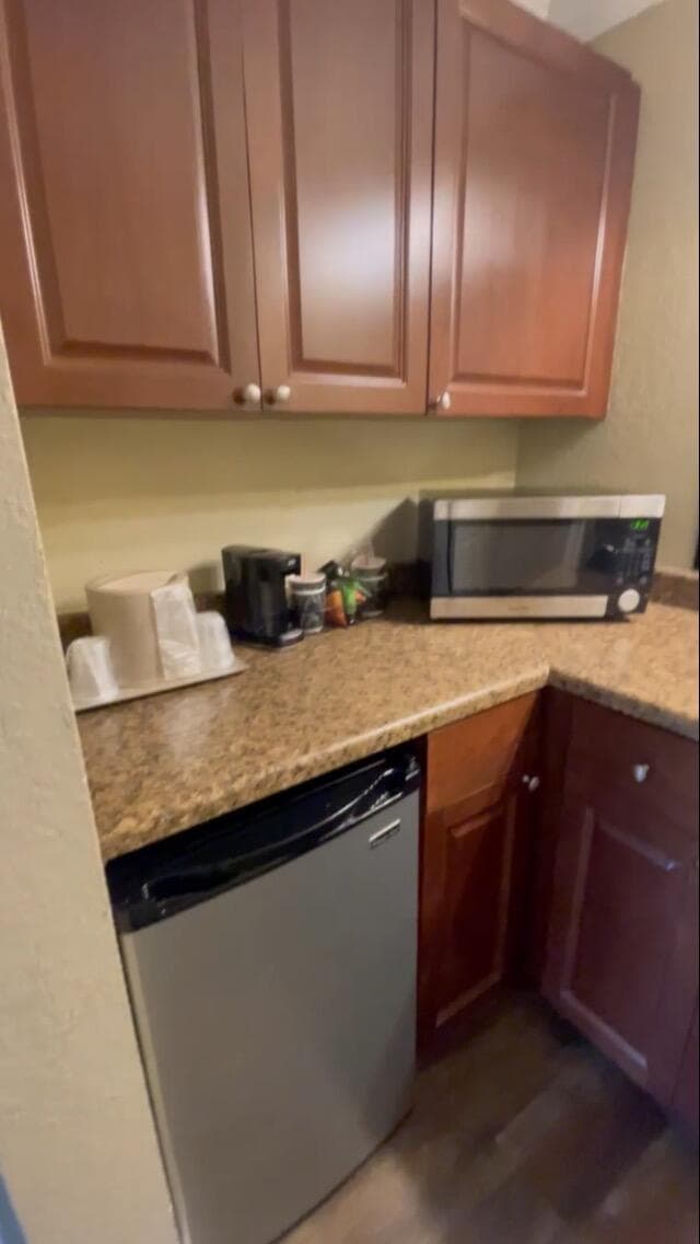 2555 9th Street N 152, Naples, FL 34103 — photo 4 of 18