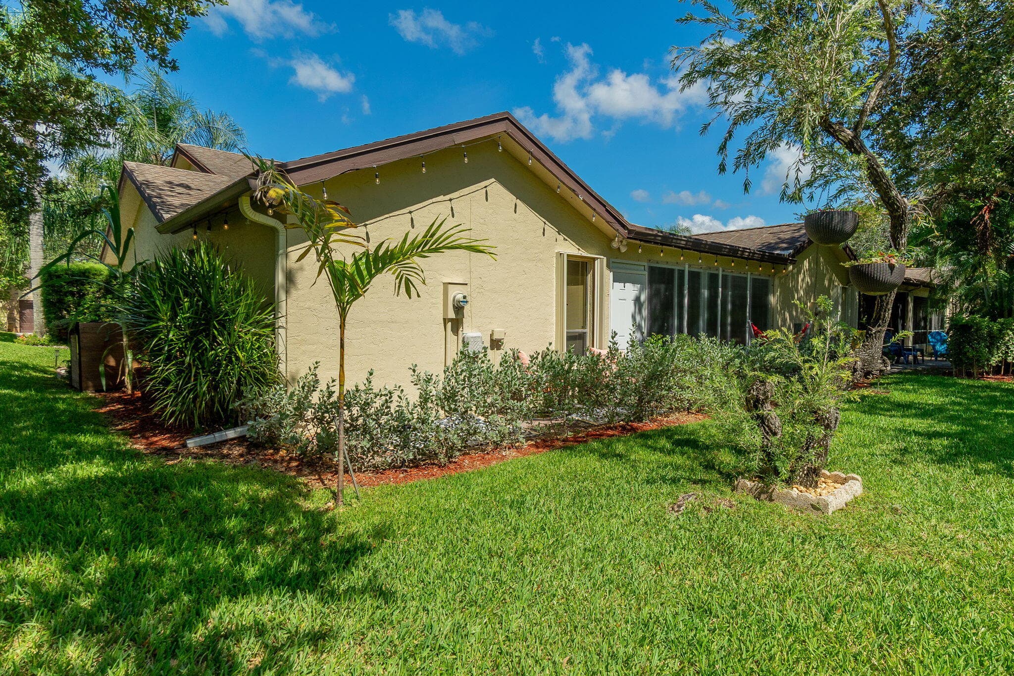 115 Ramblewood Circle, Royal Palm Beach, FL 33411 — photo 12 of 54