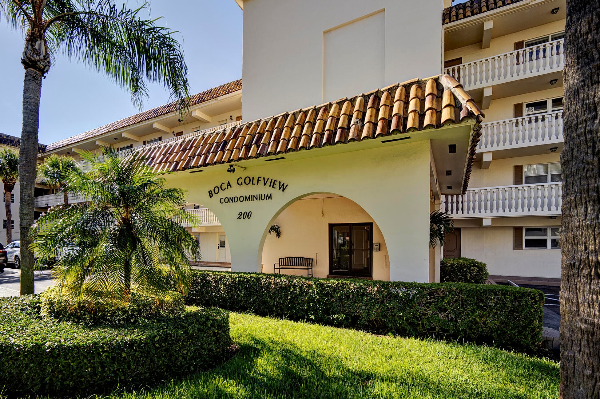 200 E Royal Palm Road 2110, Boca Raton, FL 33432 — photo 3 of 36
