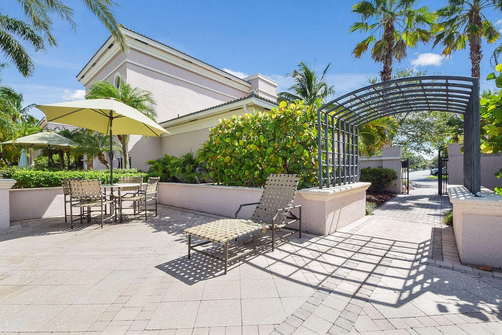 2727 Anzio Court 307, Palm Beach Gardens, FL 33410 — photo 39 of 44