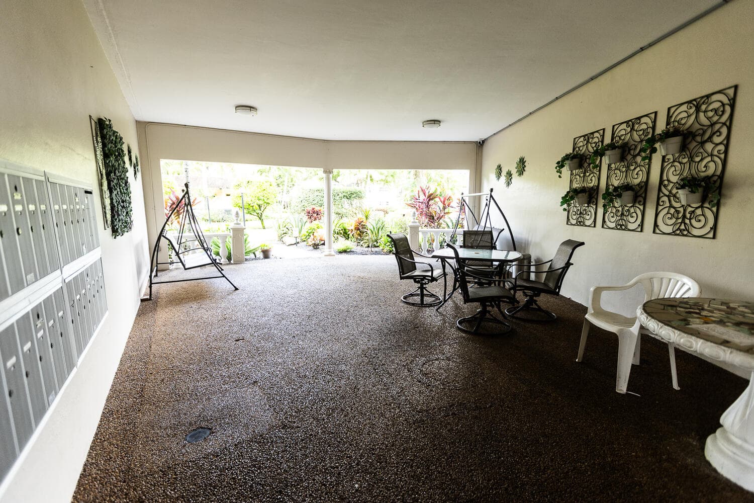 5161 W Oakland Park Boulevard 106, Lauderdale Lakes, FL 33313 — photo 3 of 19
