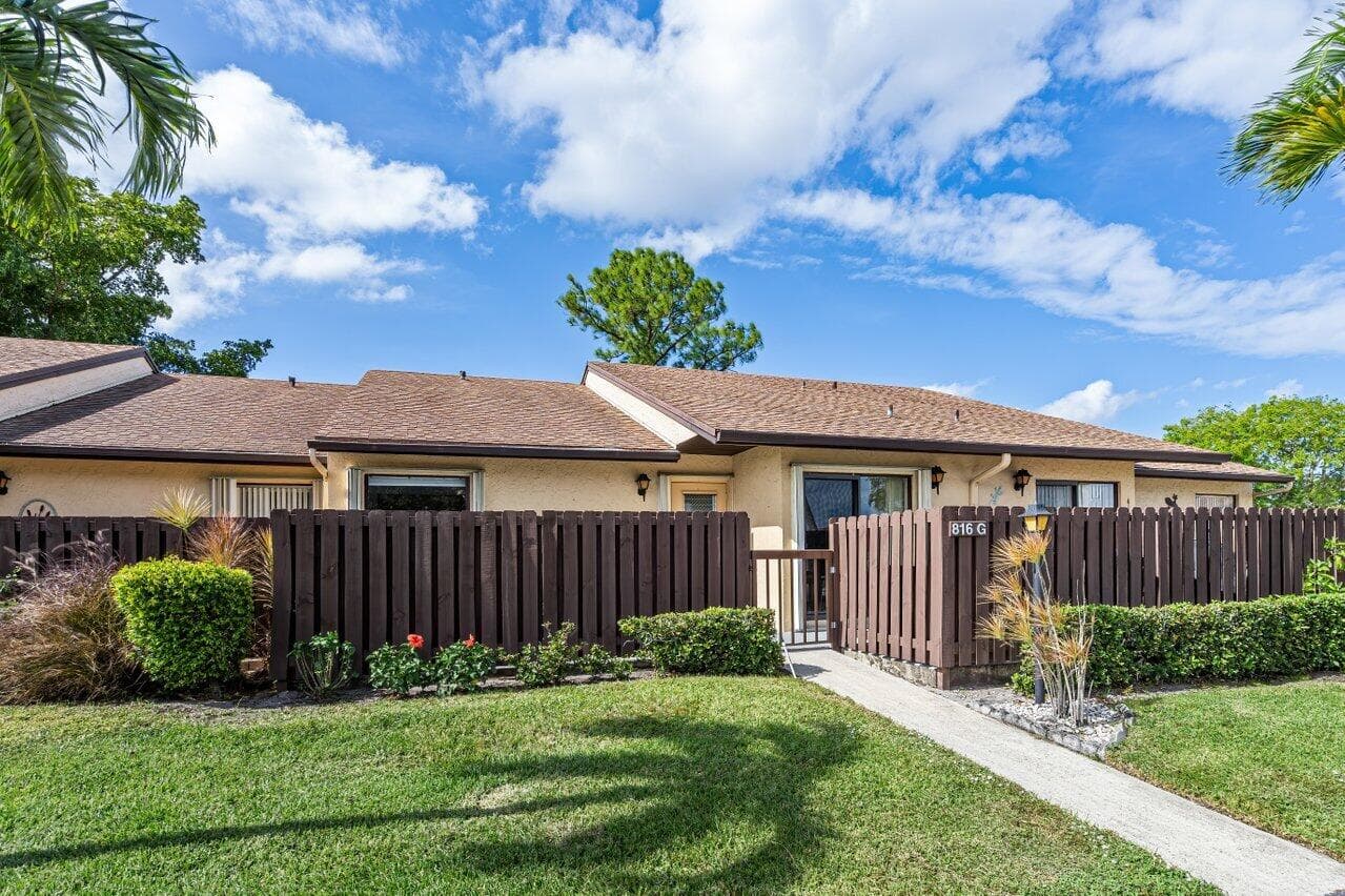 816 Sky Pine Way G, Greenacres, FL 33415 — photo 2 of 38