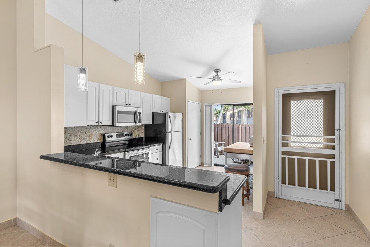 816 Sky Pine Way G, Greenacres, FL 33415 — photo 10 of 38