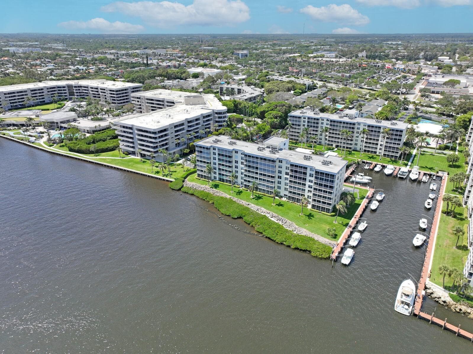 1 Harbourside Drive 1703, Delray Beach, FL 33483 — photo 1 of 29