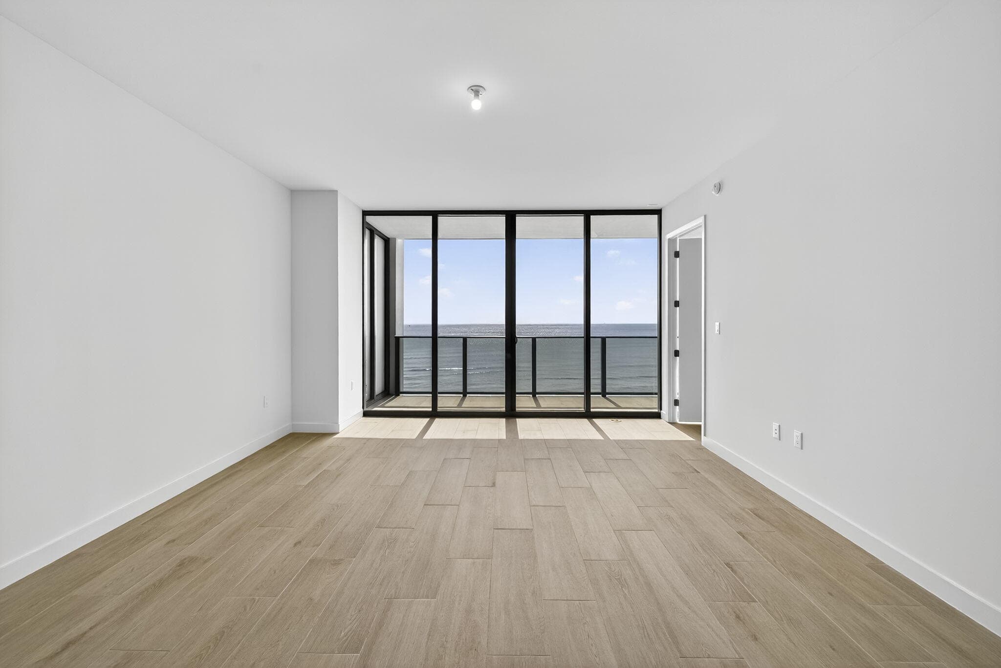 900 N Ocean Blvd 904, Pompano Beach, FL 33062 — photo 36 of 92