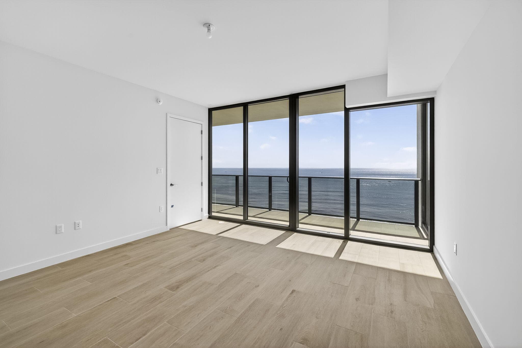 900 N Ocean Blvd 904, Pompano Beach, FL 33062 — photo 44 of 92