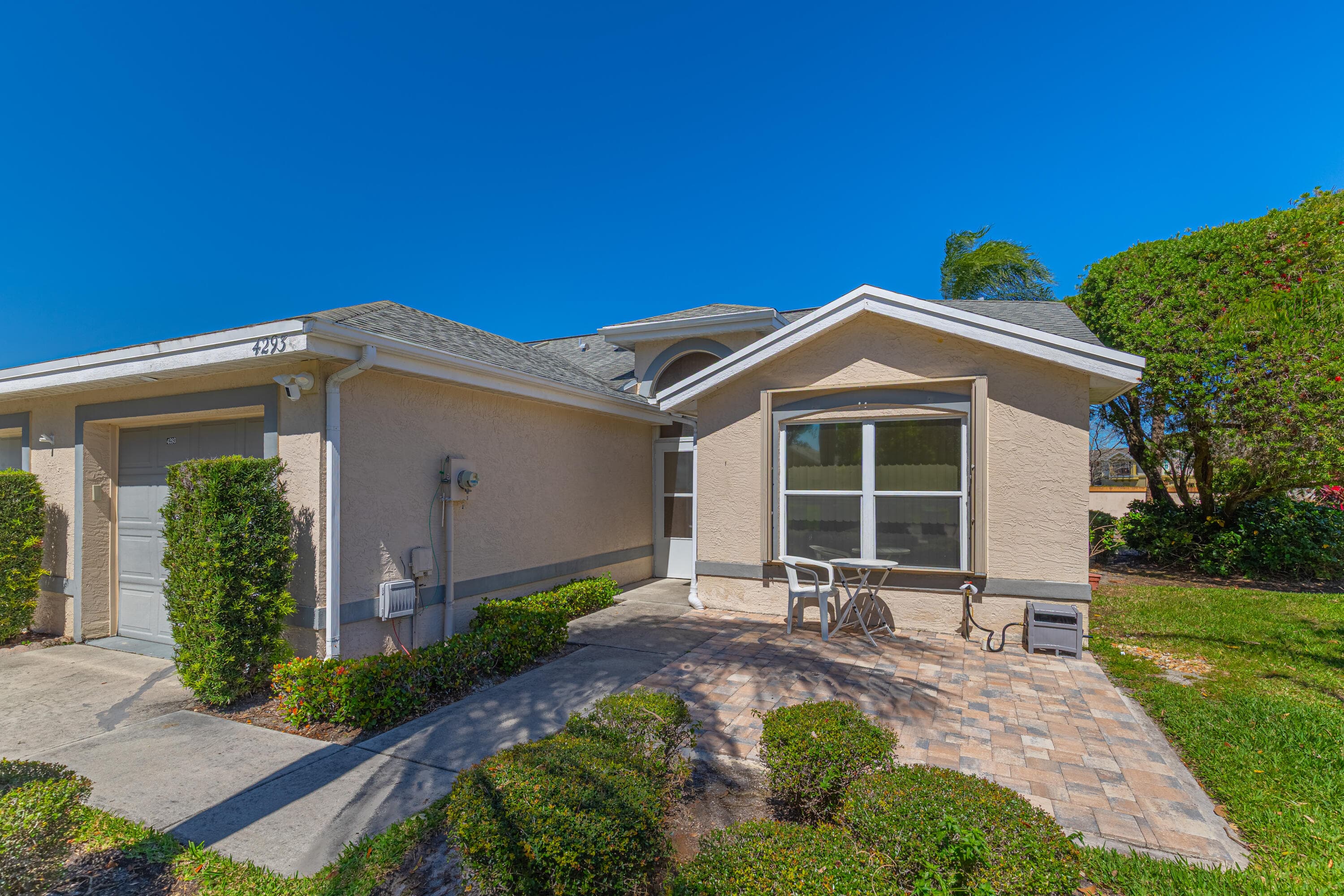 4293 SE Brittney Circle, Port St. Lucie, FL 34952 — photo 5 of 36
