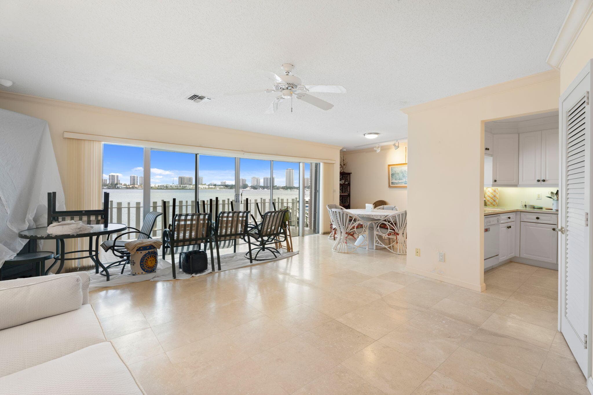371 Wilma Circle 5, Riviera Beach, FL 33404 — photo 5 of 43