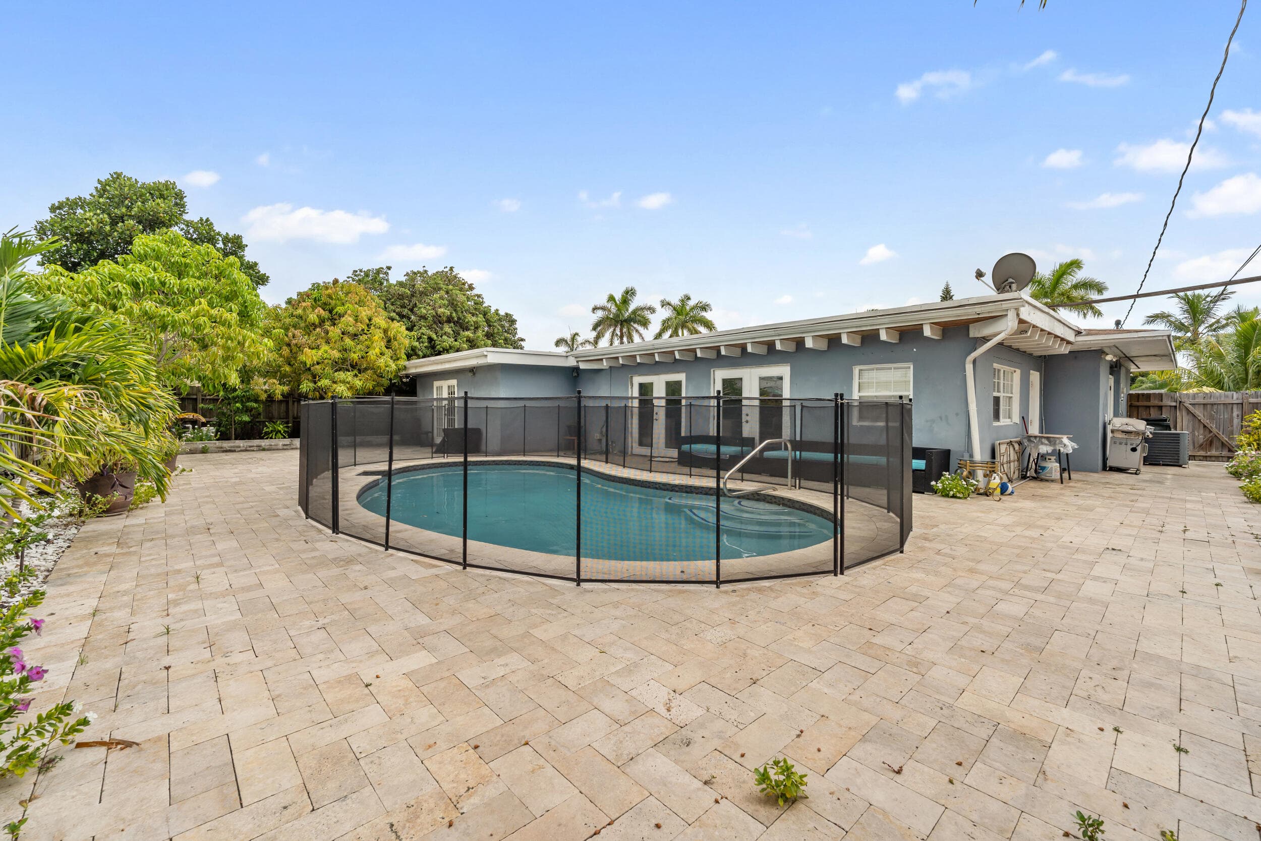 808 Wright Drive, Lake Worth, FL 33461 — photo 23 of 38