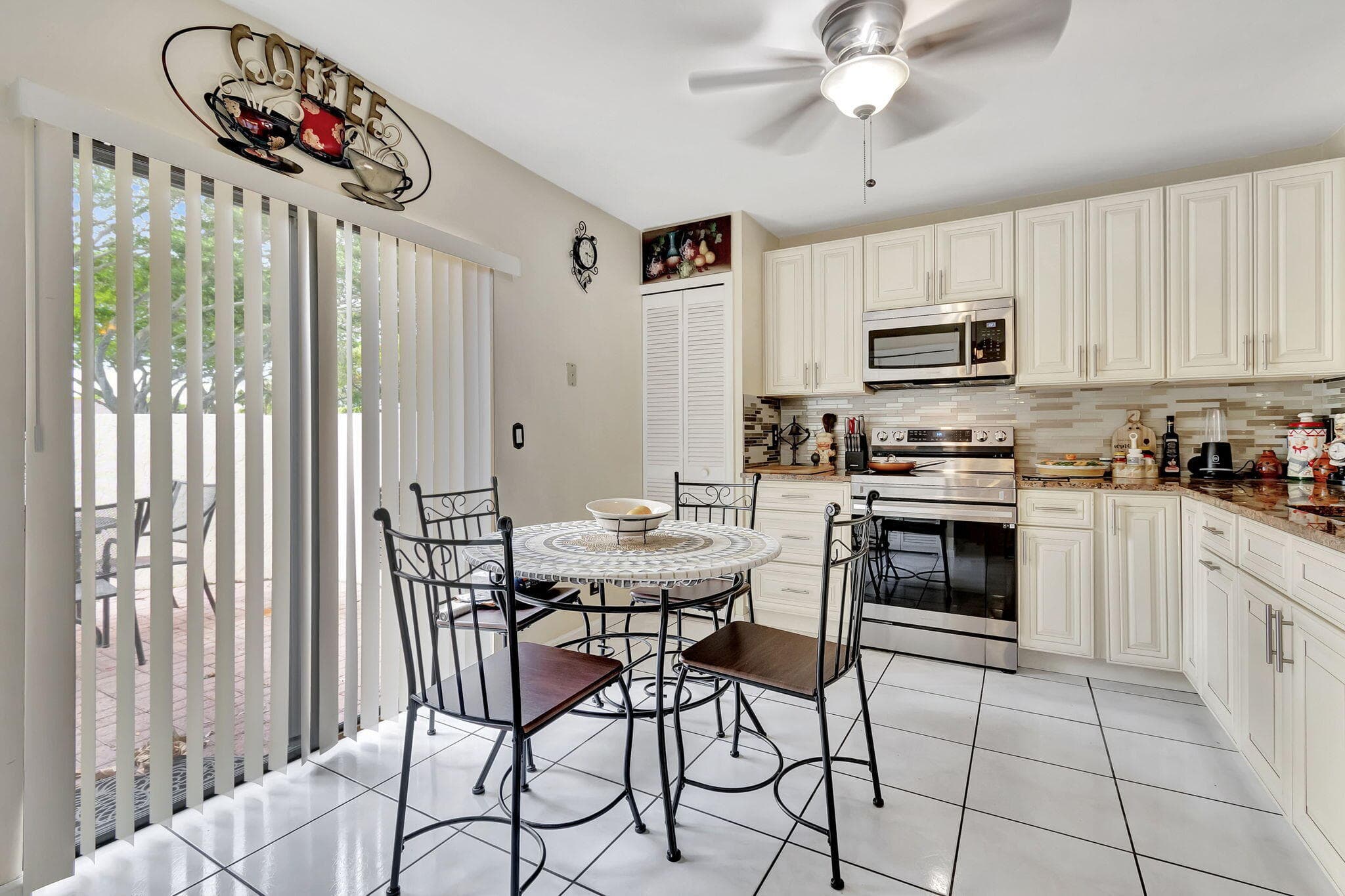 5531 Parkwalk Circle E, Boynton Beach, FL 33472 — photo 16 of 31