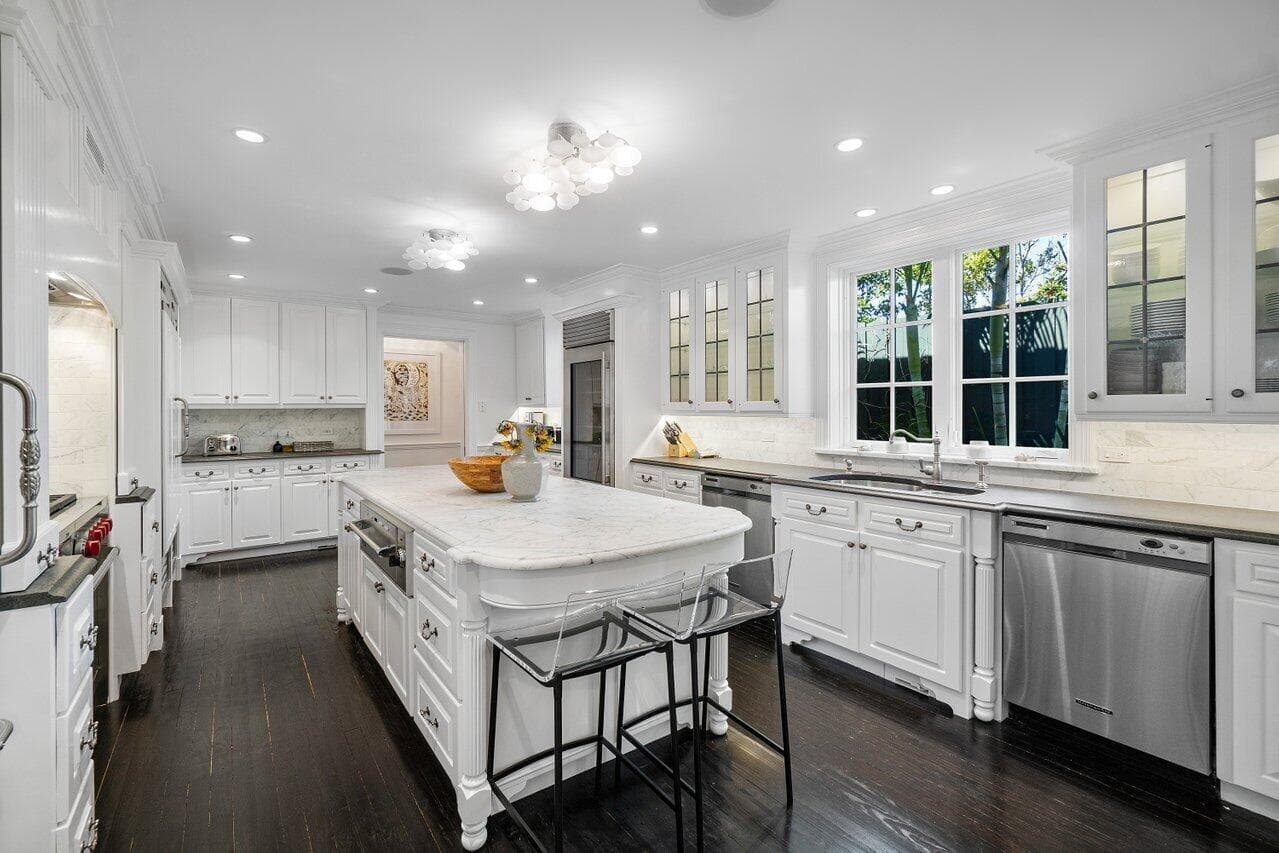 100 Regents Park Road, Palm Beach, FL 33480 — photo 14 of 44