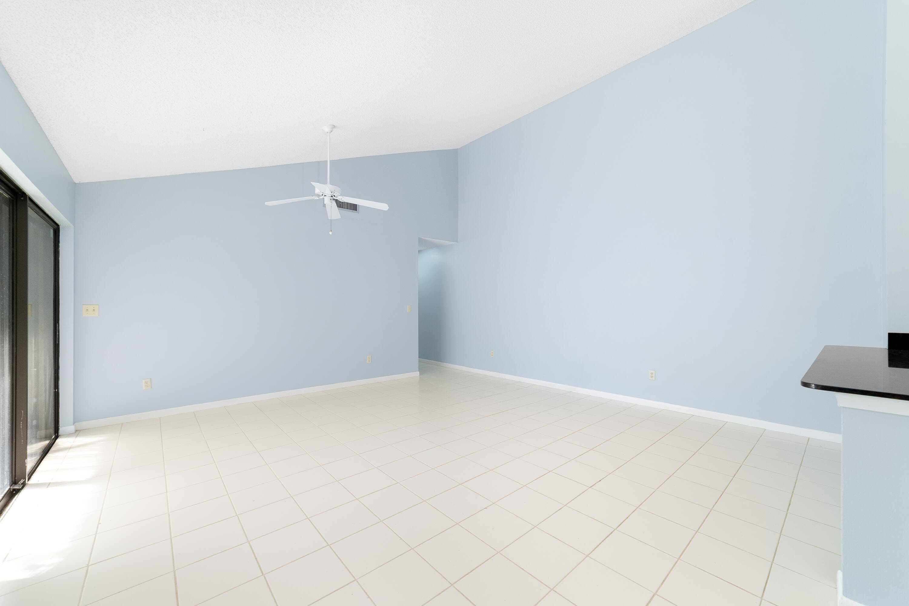 1139 Summit Trail Circle A, West Palm Beach, FL 33415 — photo 5 of 38