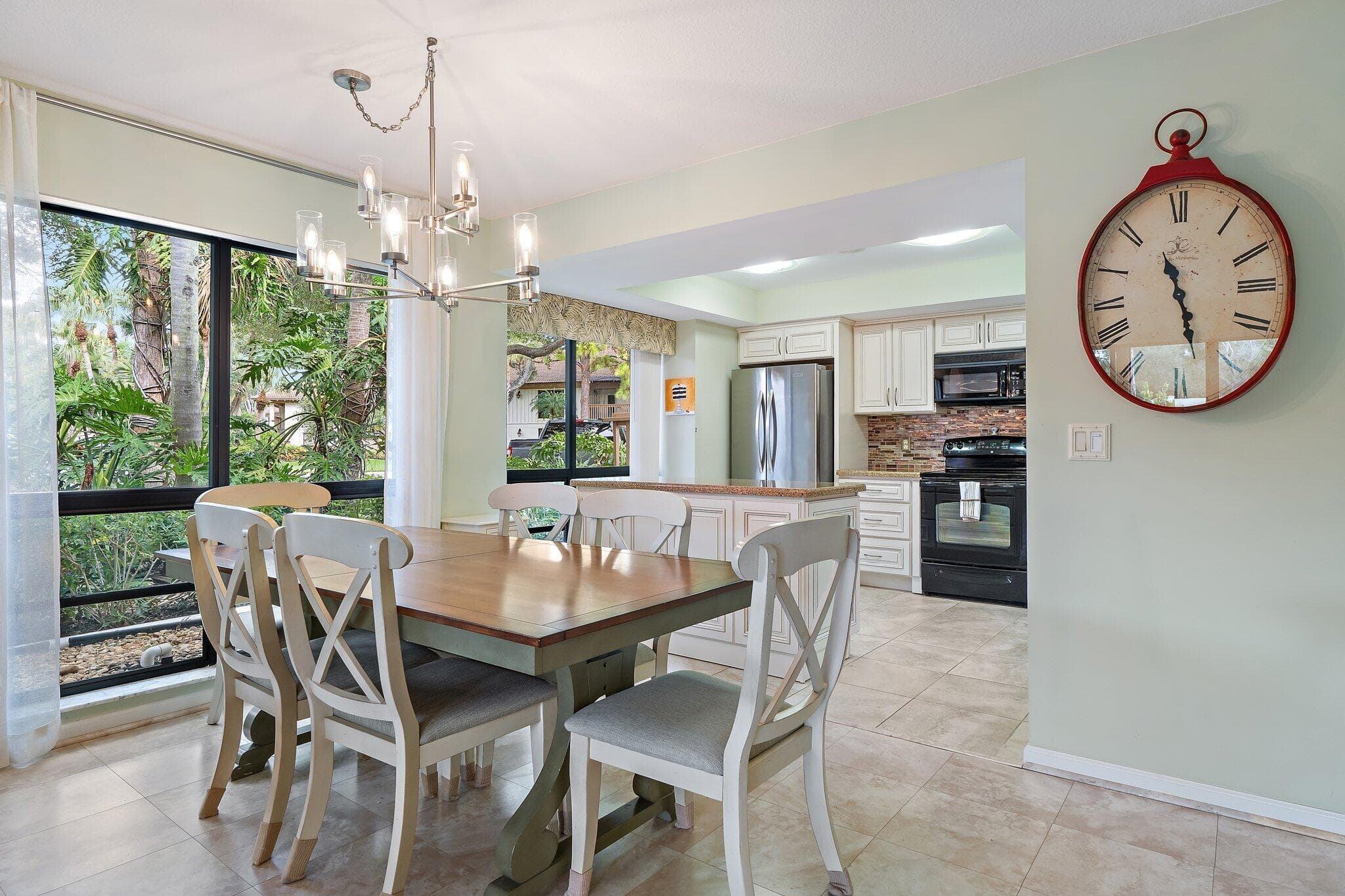 413 Brackenwood Lane S, Palm Beach Gardens, FL 33418 — photo 9 of 32