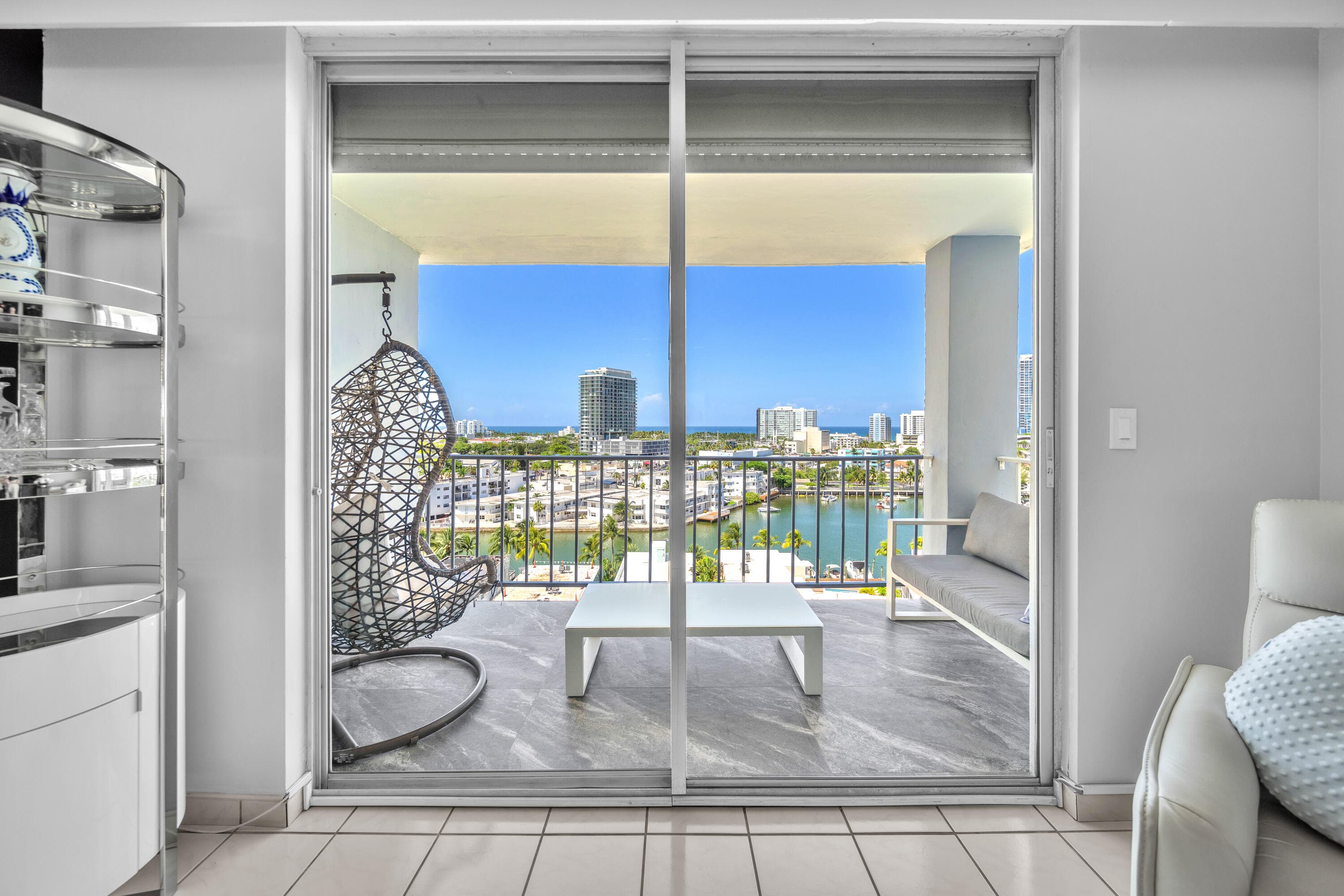6900 Bay Drive 11i, Miami Beach, FL 33141 — photo 8 of 35