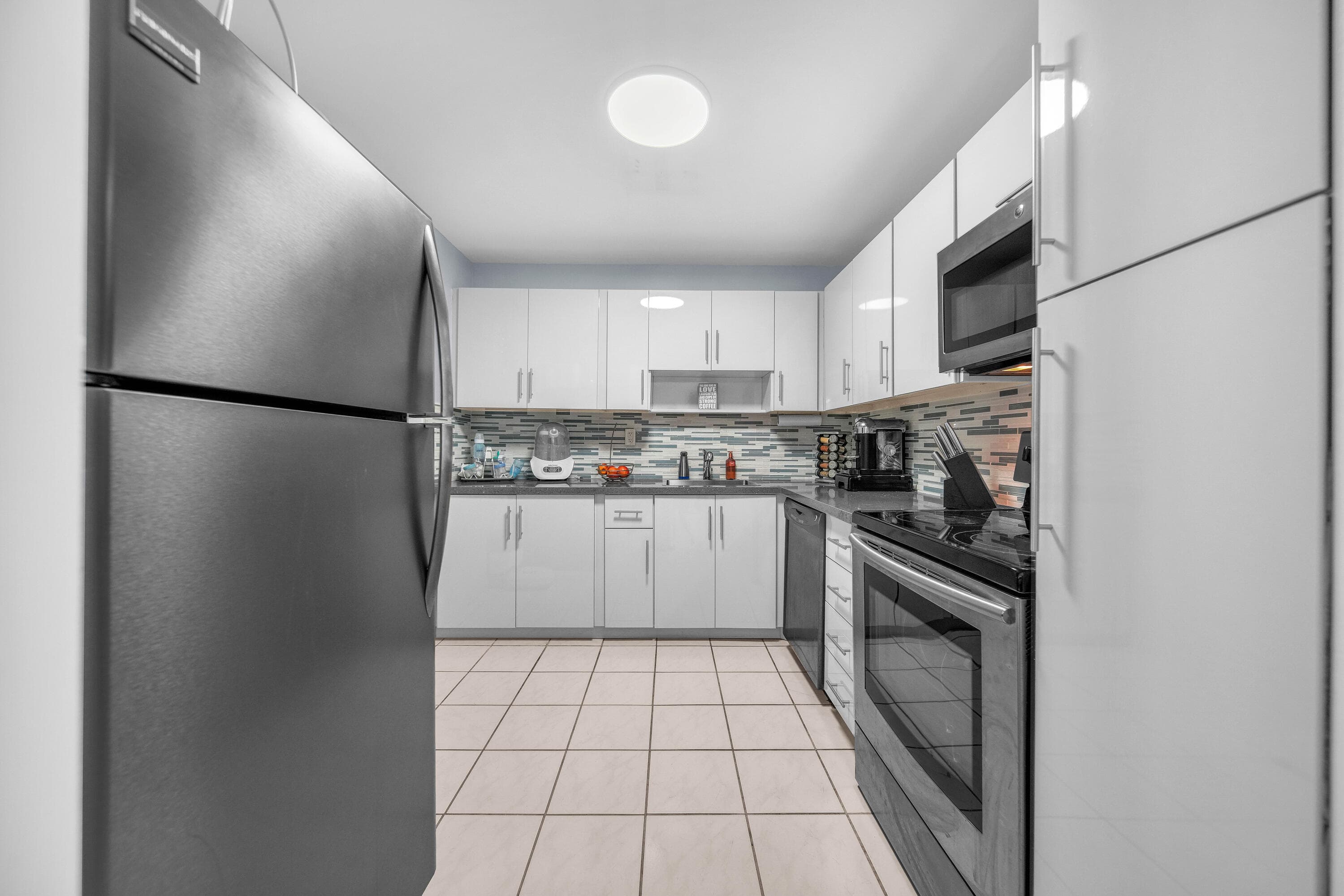 6900 Bay Drive 11i, Miami Beach, FL 33141 — photo 20 of 35