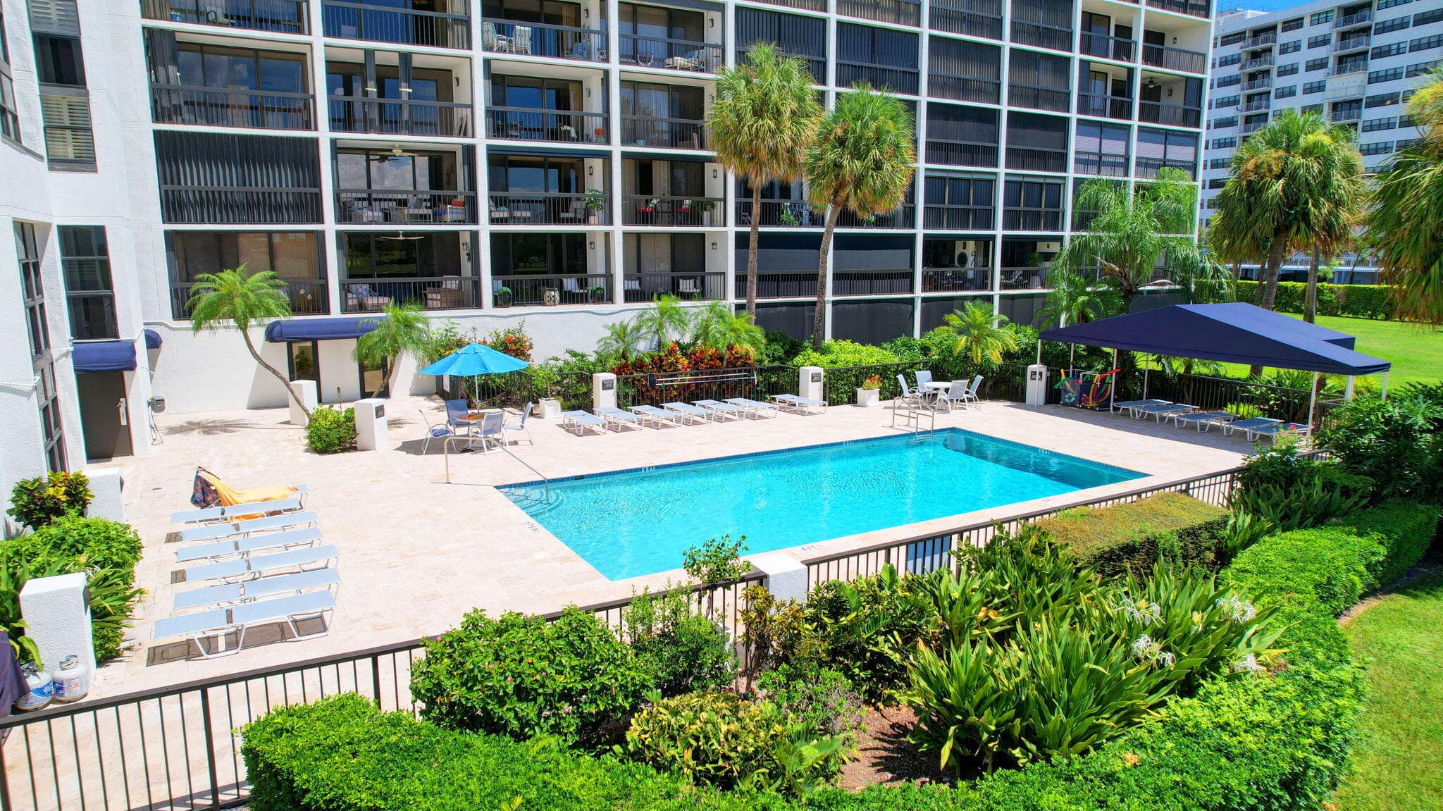 356 Golfview Road 609, North Palm Beach, FL 33408 — photo 53 of 104