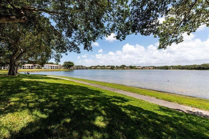 3375 Jaywood Terrace 2050, Boca Raton, FL 33431 — photo 1 of 24