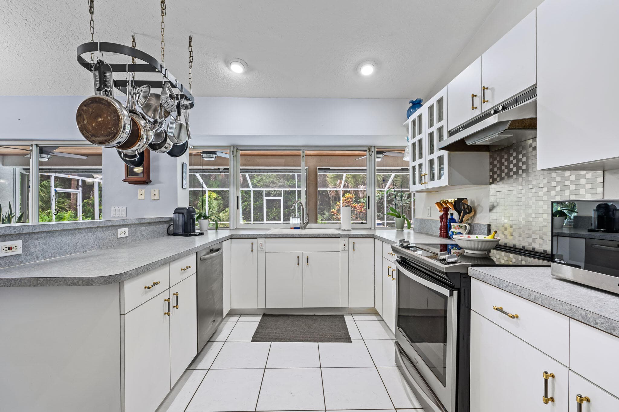 15884 North Road, Loxahatchee Groves, FL 33470 — photo 16 of 47