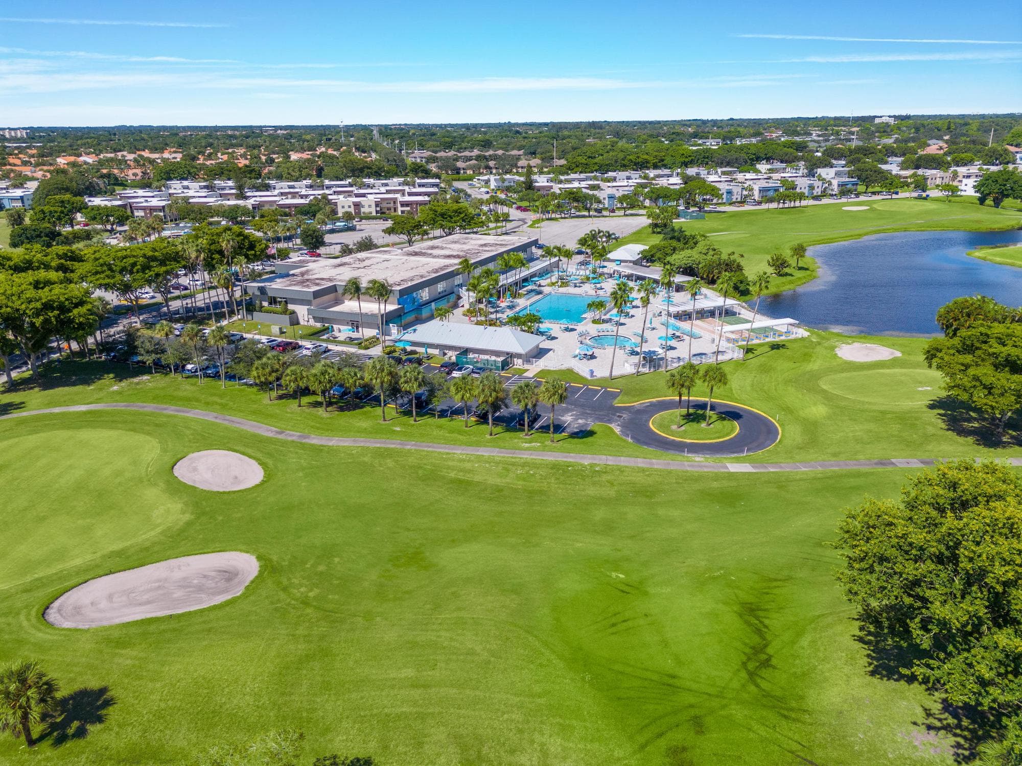 480 Flanders J, Delray Beach, FL 33484 — photo 4 of 45