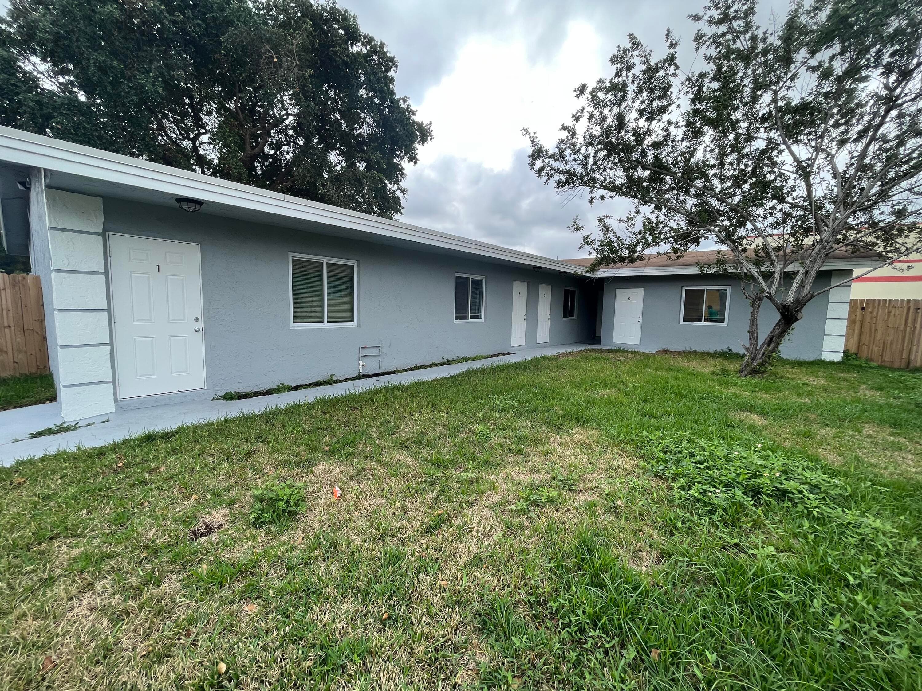 1109 NW 6 Avenue Unit 1, Pompano Beach, FL 33060 — photo 5 of 7