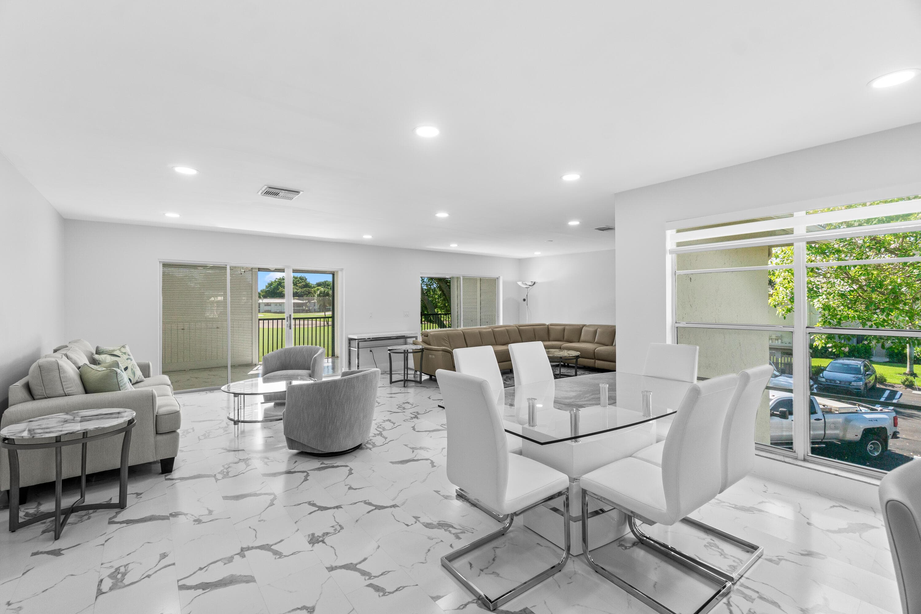 6 Stratford Drive E D, Boynton Beach, FL 33436 — photo 11 of 70