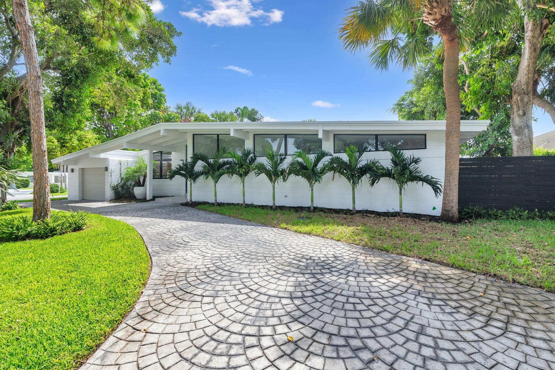 7512 W Lake Drive, Lake Clarke Shores, FL 33406 — photo