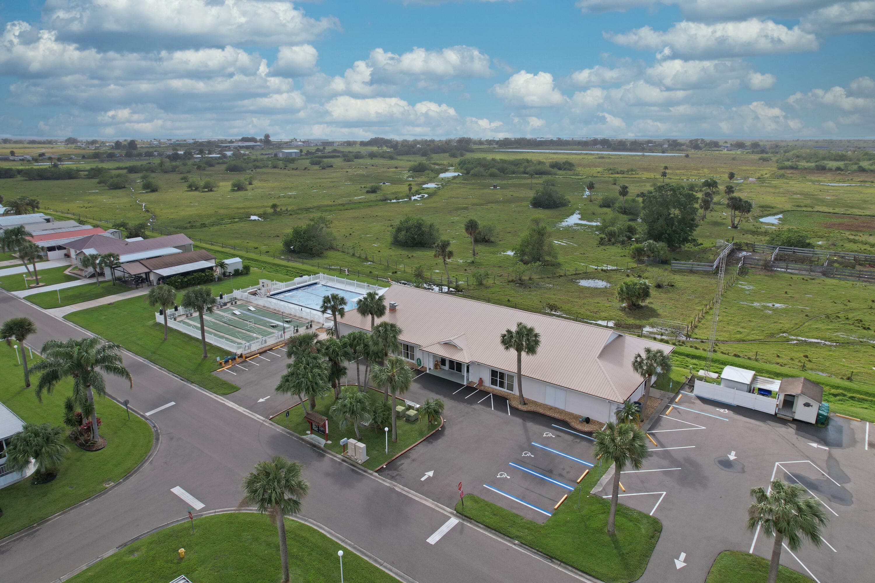 4350 SW 9th Way, Okeechobee, FL 34974 — photo 37 of 52