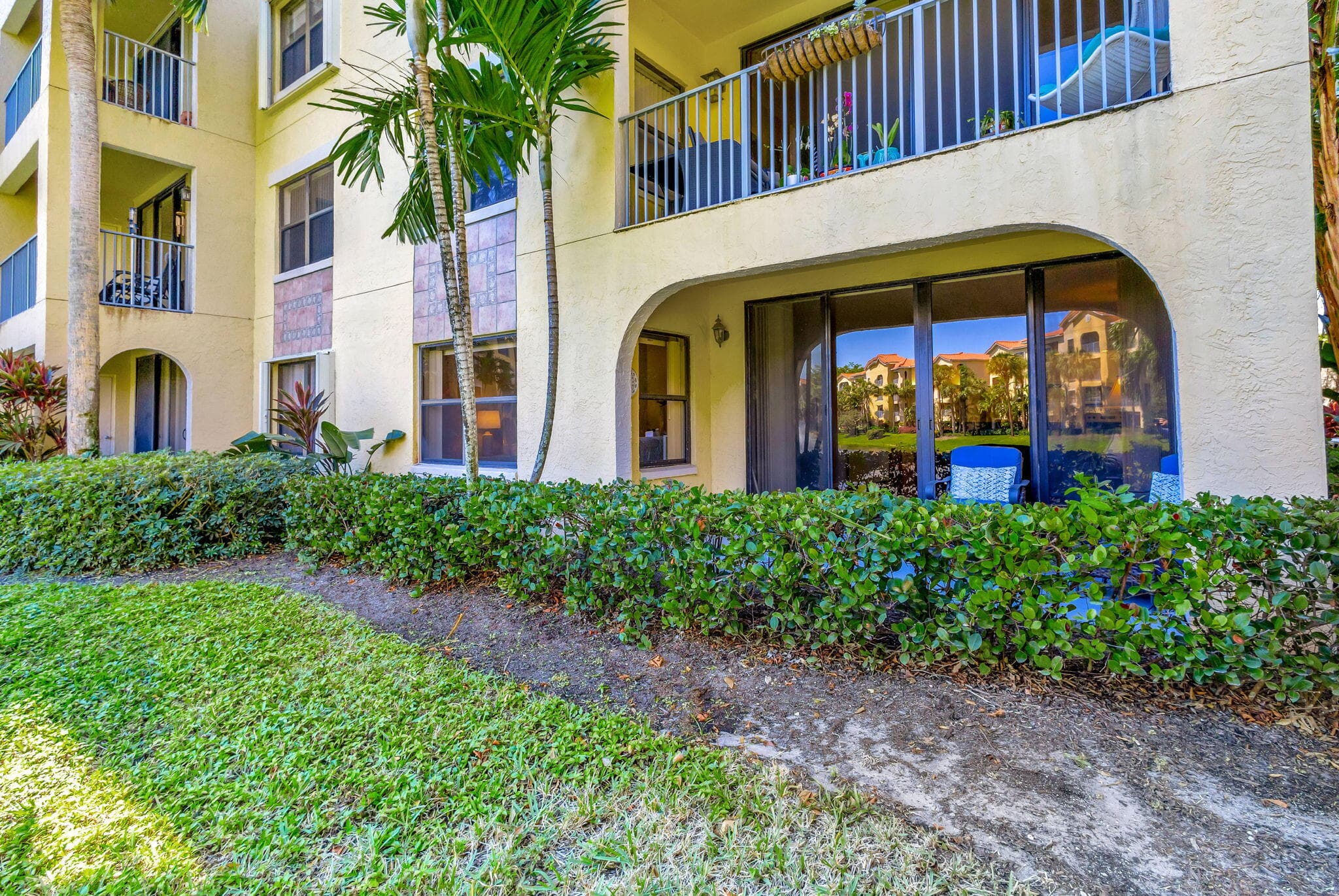 300 Uno Lago Drive 101, Juno Beach, FL 33408 — photo 43 of 48