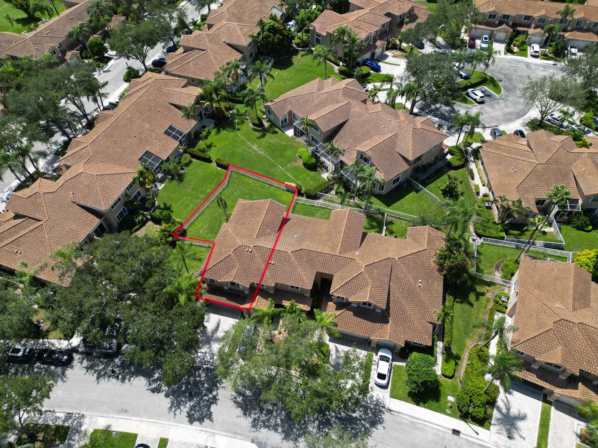 15822 SW 10th Street, Pembroke Pines, FL 33027 — photo 2 of 38