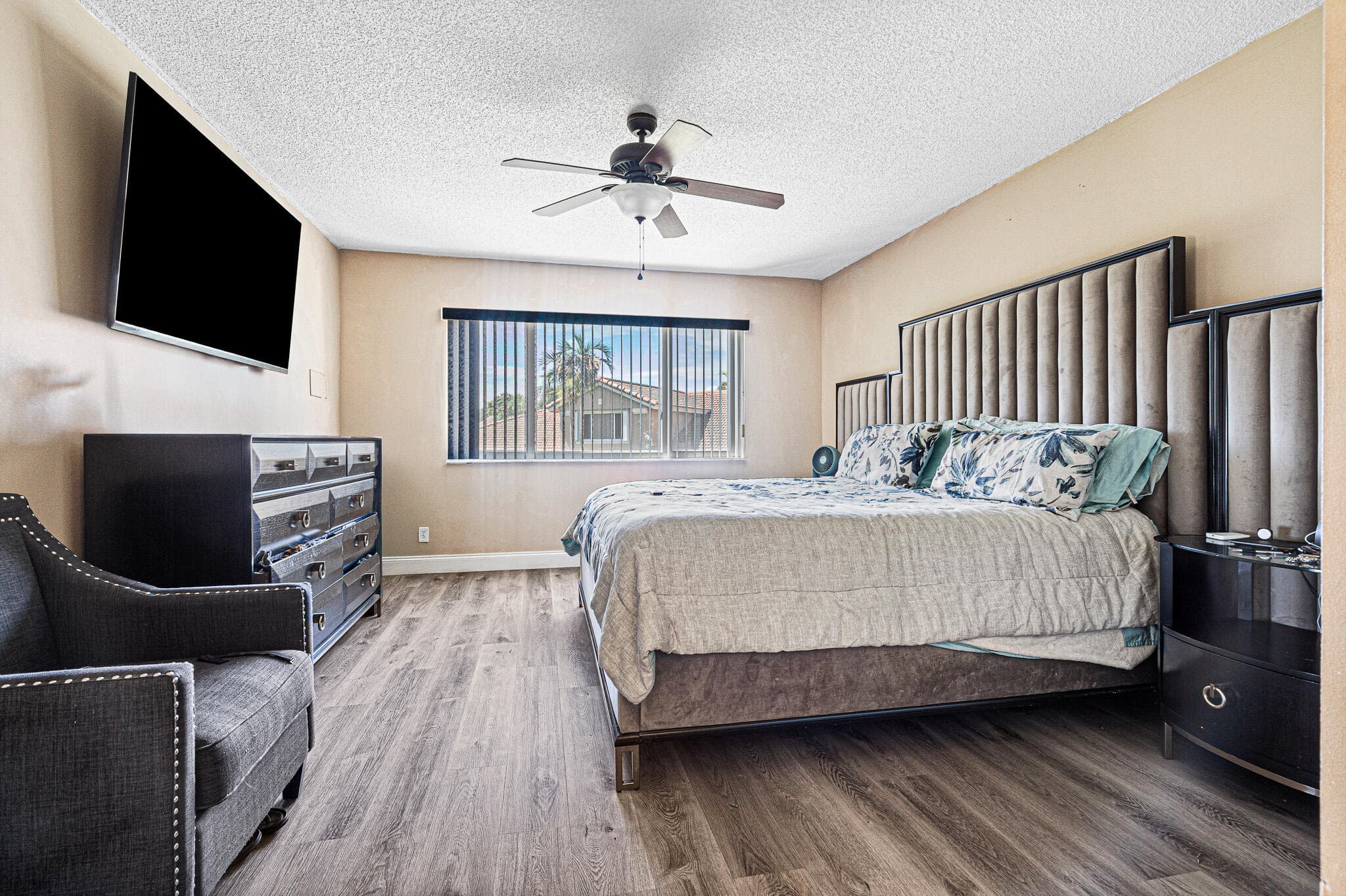 15822 SW 10th Street, Pembroke Pines, FL 33027 — photo 17 of 38