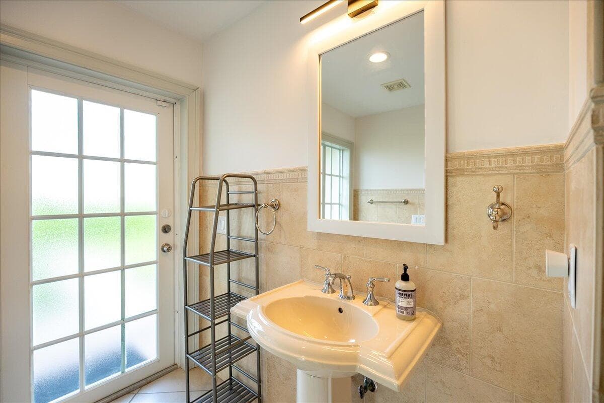 1947 NW Palmetto Terrace, Stuart, FL 34994 — photo 30 of 128