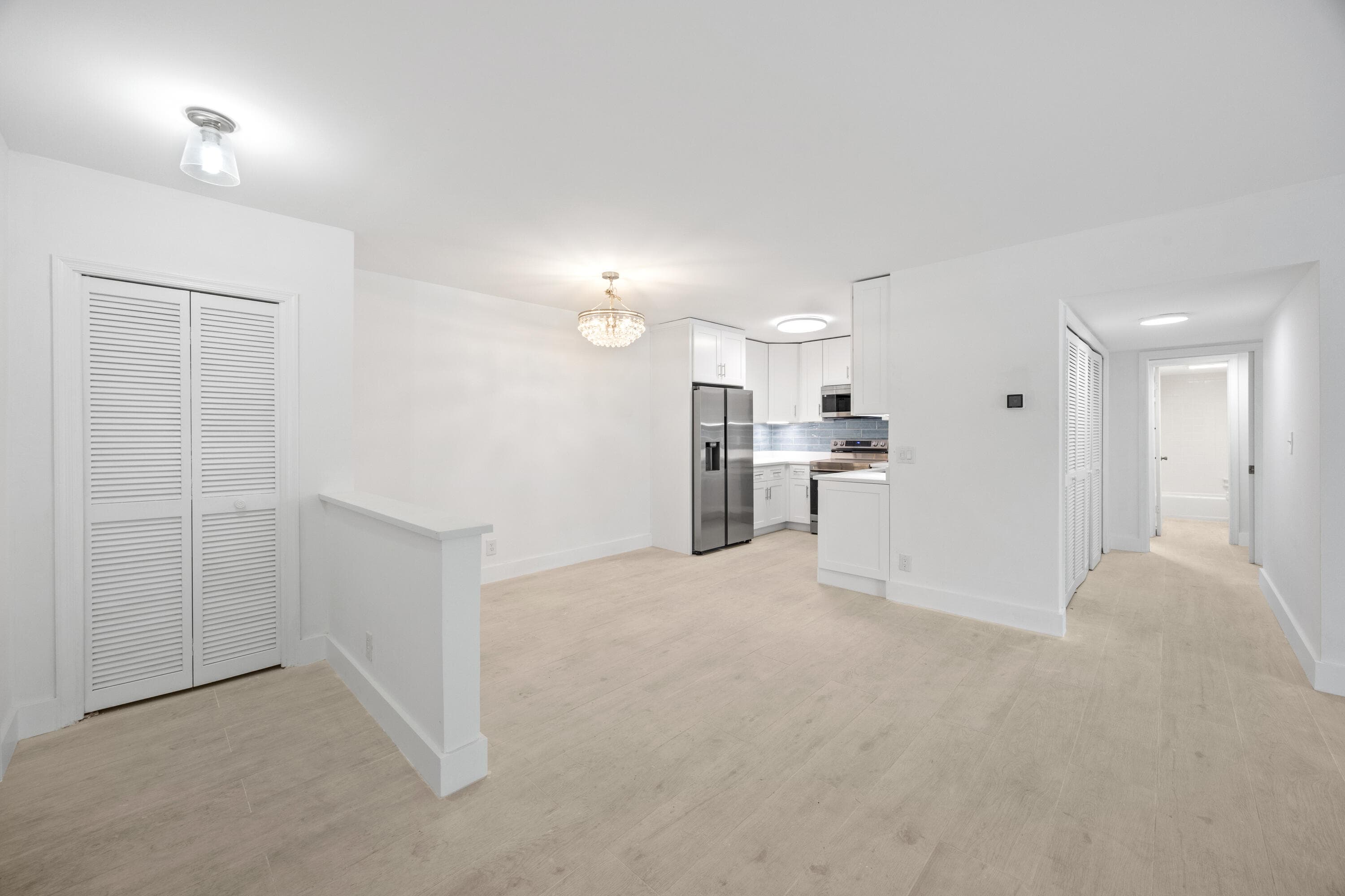 315 Venetian Drive 4, Delray Beach, FL 33483 — photo 2 of 27
