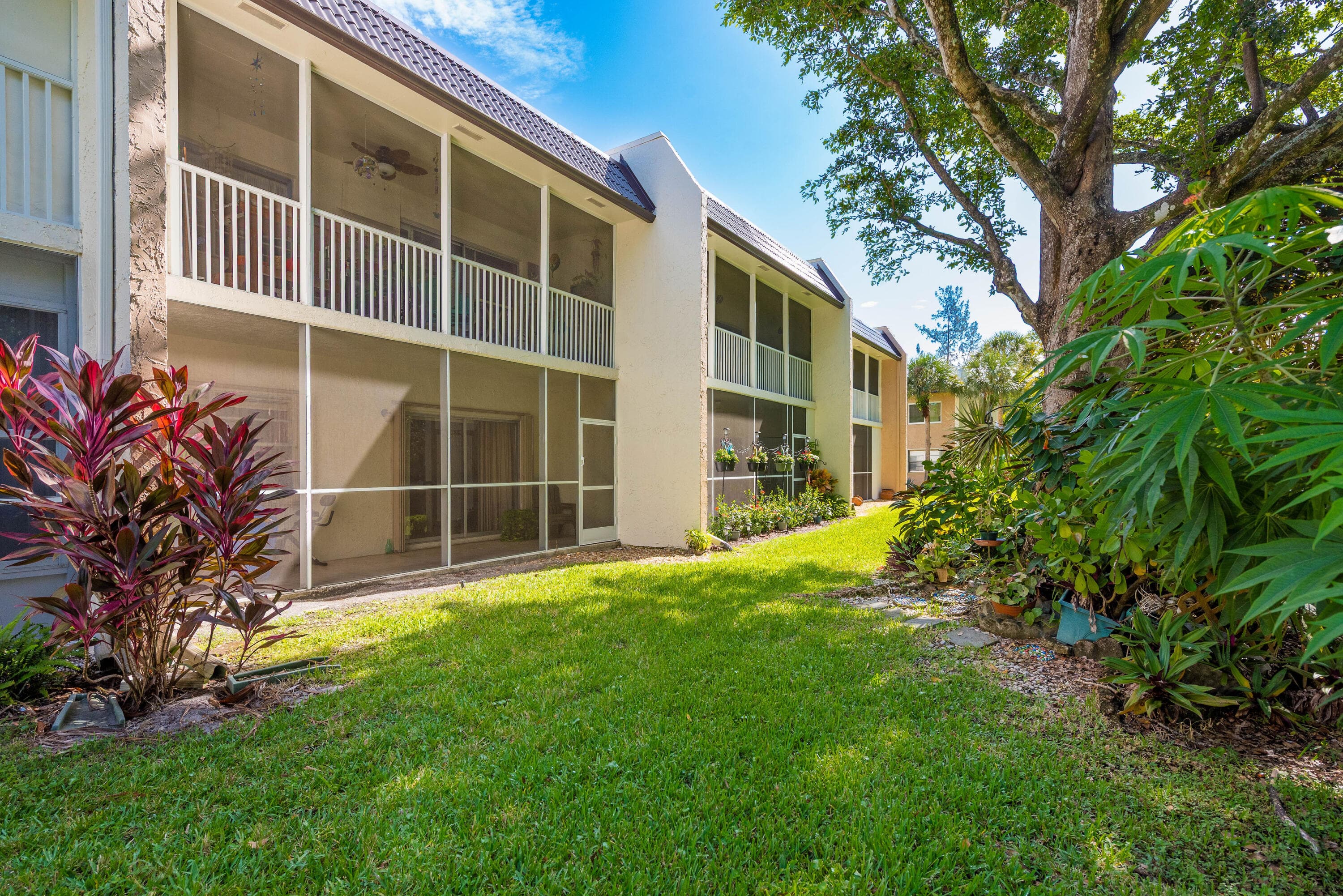 150 Lake Meryl Drive 143, West Palm Beach, FL 33411 — photo 16 of 30