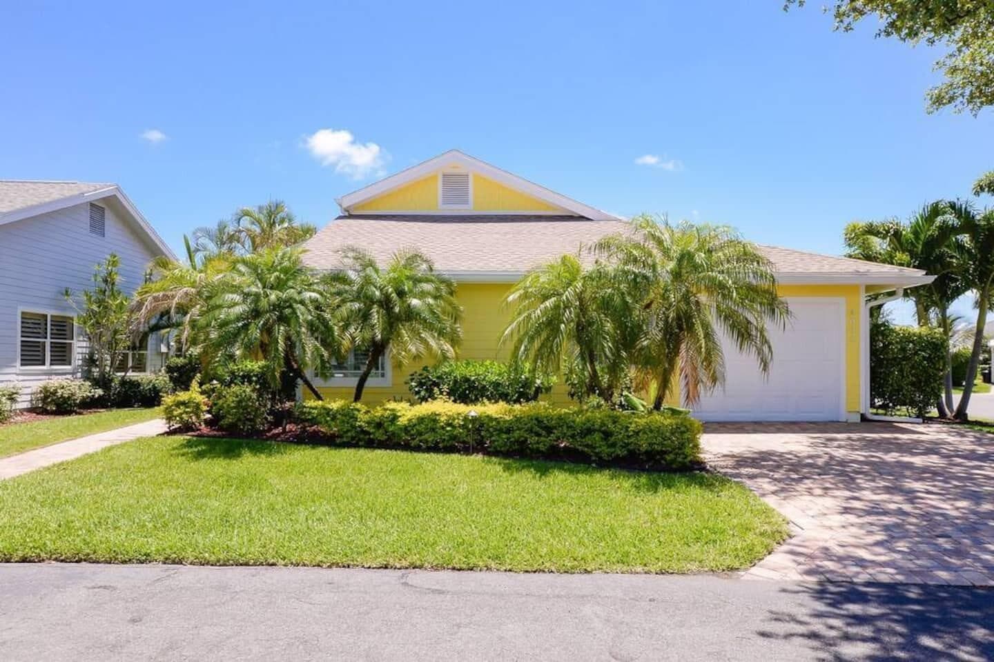 4031 NE Breakwater Drive, Jensen Beach, FL 34957 — photo 42 of 51