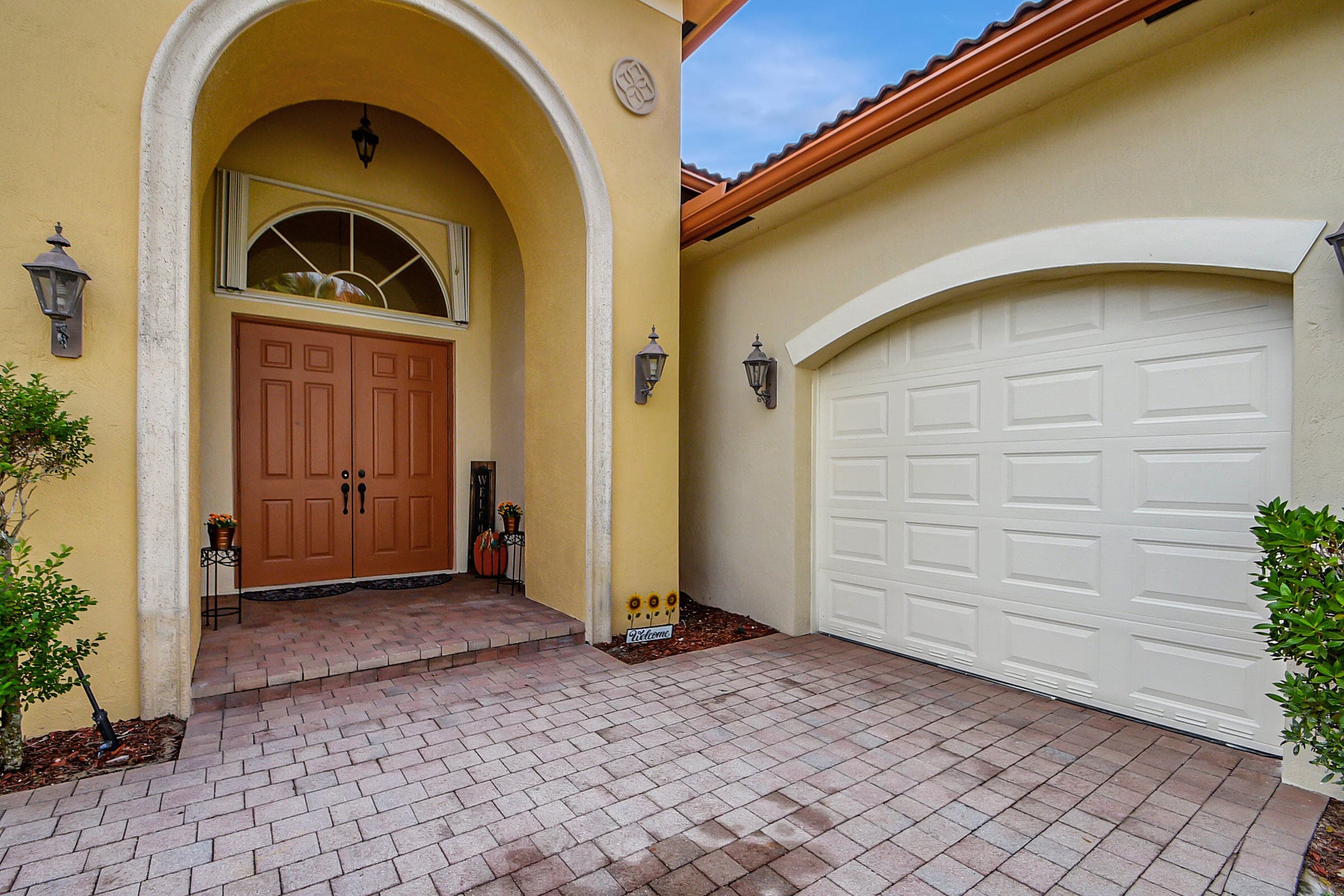 8123 Woodslanding Trail, West Palm Beach, FL 33411 — photo 4 of 48