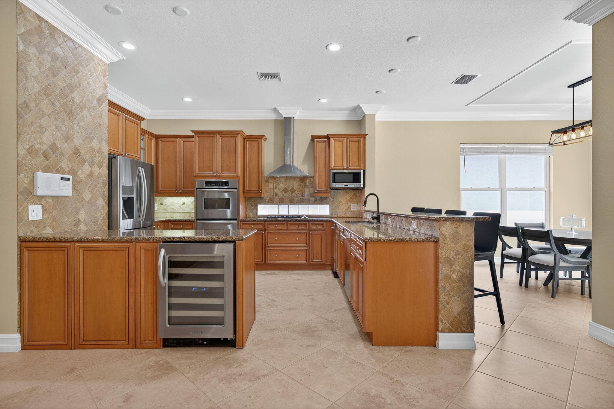 247 Sedona Way, Palm Beach Gardens, FL 33418 — photo 11 of 85