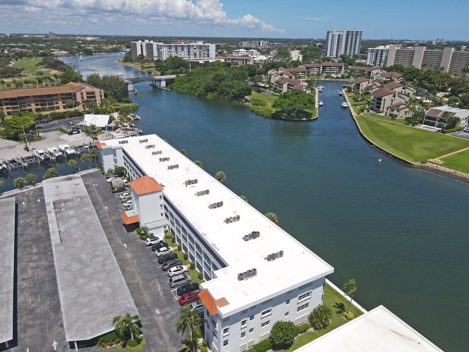 20 Yacht Club Drive 403, North Palm Beach, FL 33408 — photo 6 of 28